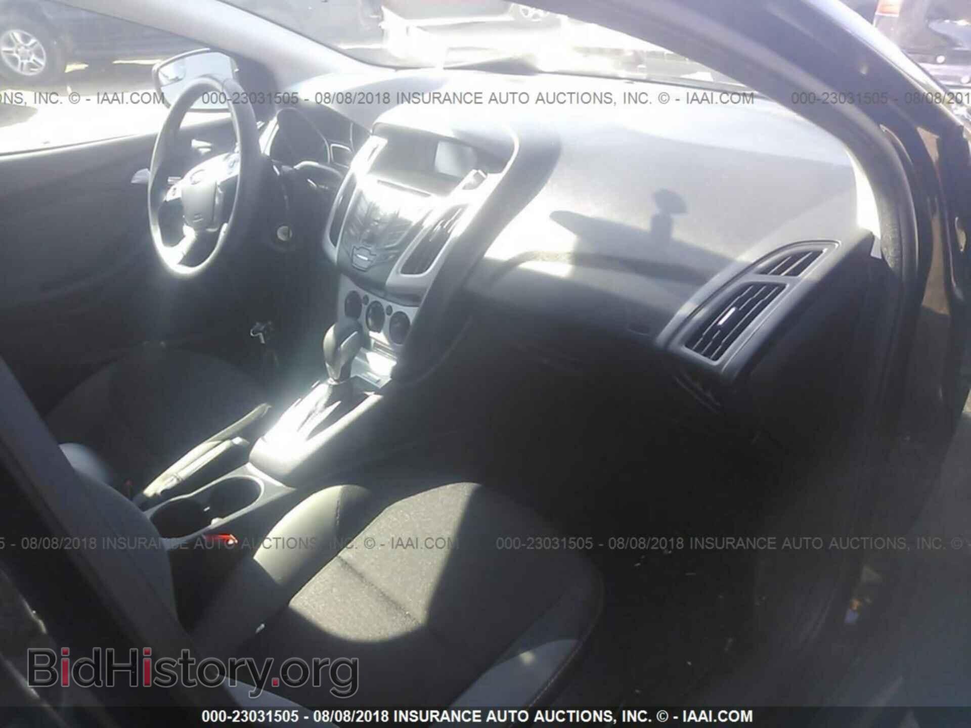 2014 Ford Focus - VIN: 1FADP3K29EL420607 - Фото 5