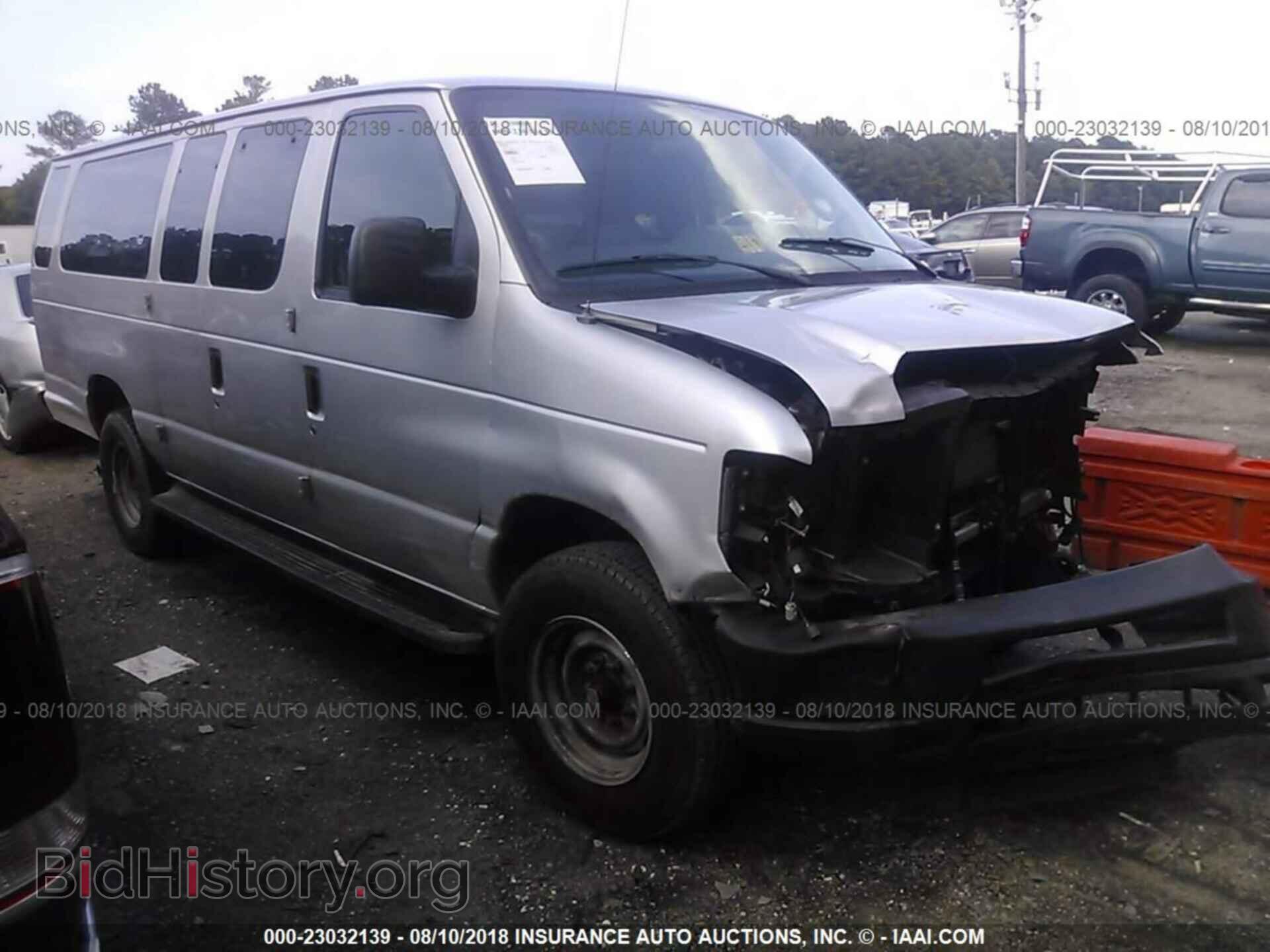 Фотография 1FBSS3BL3CDB10182 - Ford Econoline 2012