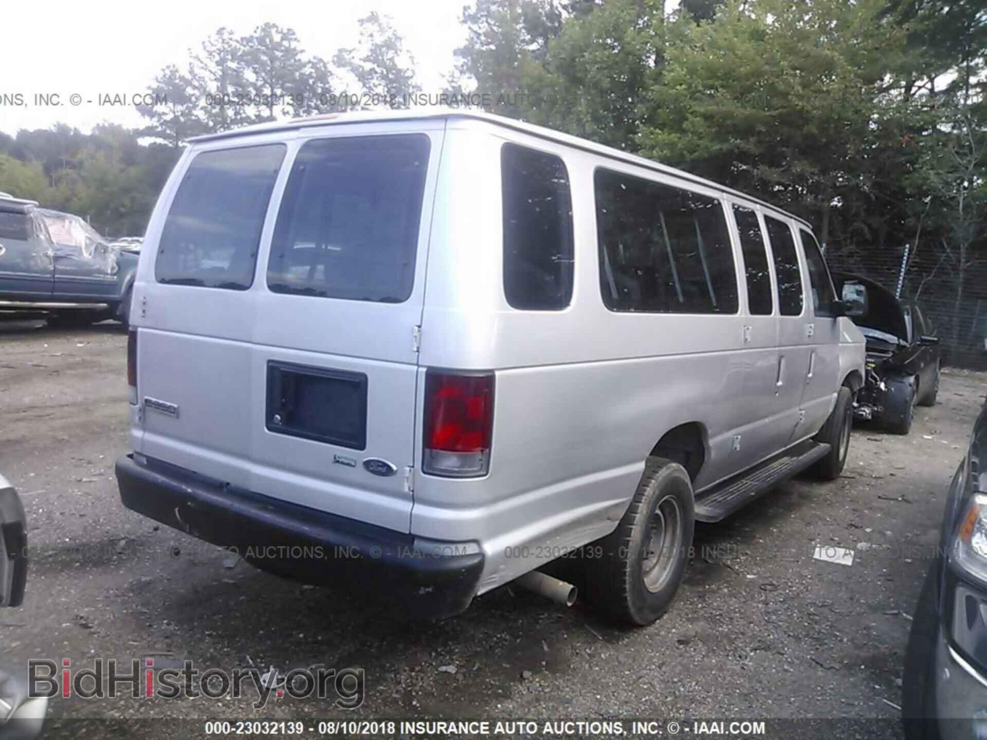 2012 Ford Econoline - VIN: 1FBSS3BL3CDB10182 - Фото 4