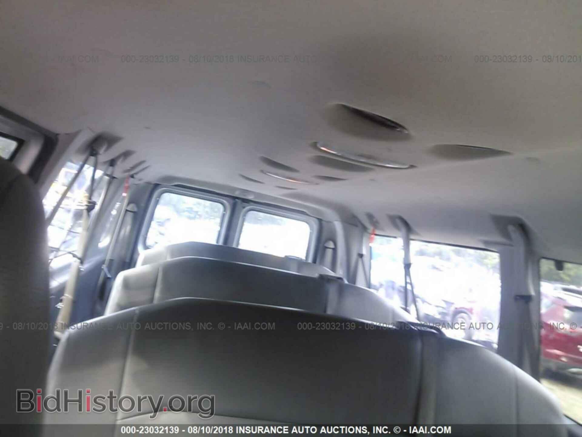 2012 Ford Econoline - VIN: 1FBSS3BL3CDB10182 - Фото 8