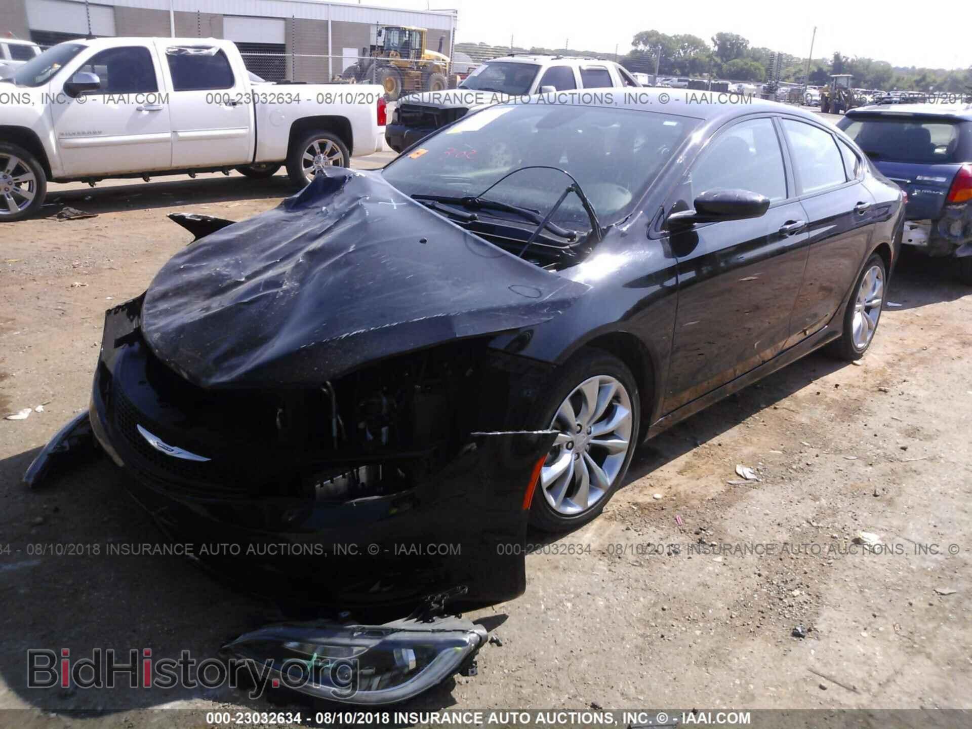 2015 Chrysler 200 - VIN: 1C3CCCBB4FN629295 - Фото 2