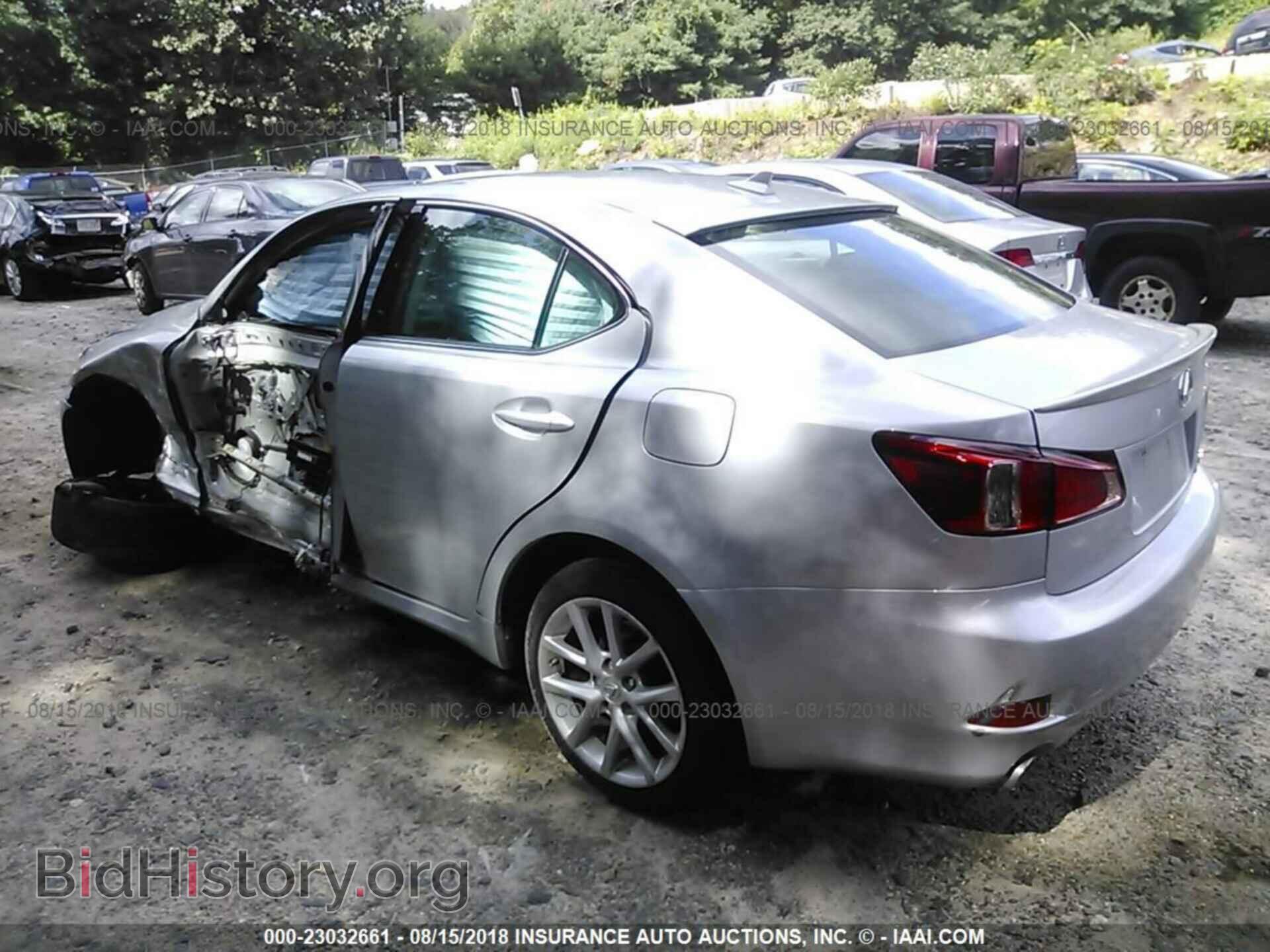 2011 Lexus Is - VIN: JTHCF5C21B5050528 - Фото 3