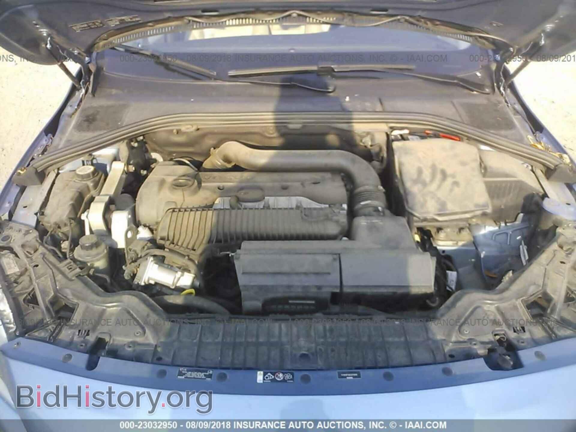 2014 Volvo S60 - VIN: YV1612FS8E2279005 - Фото 10