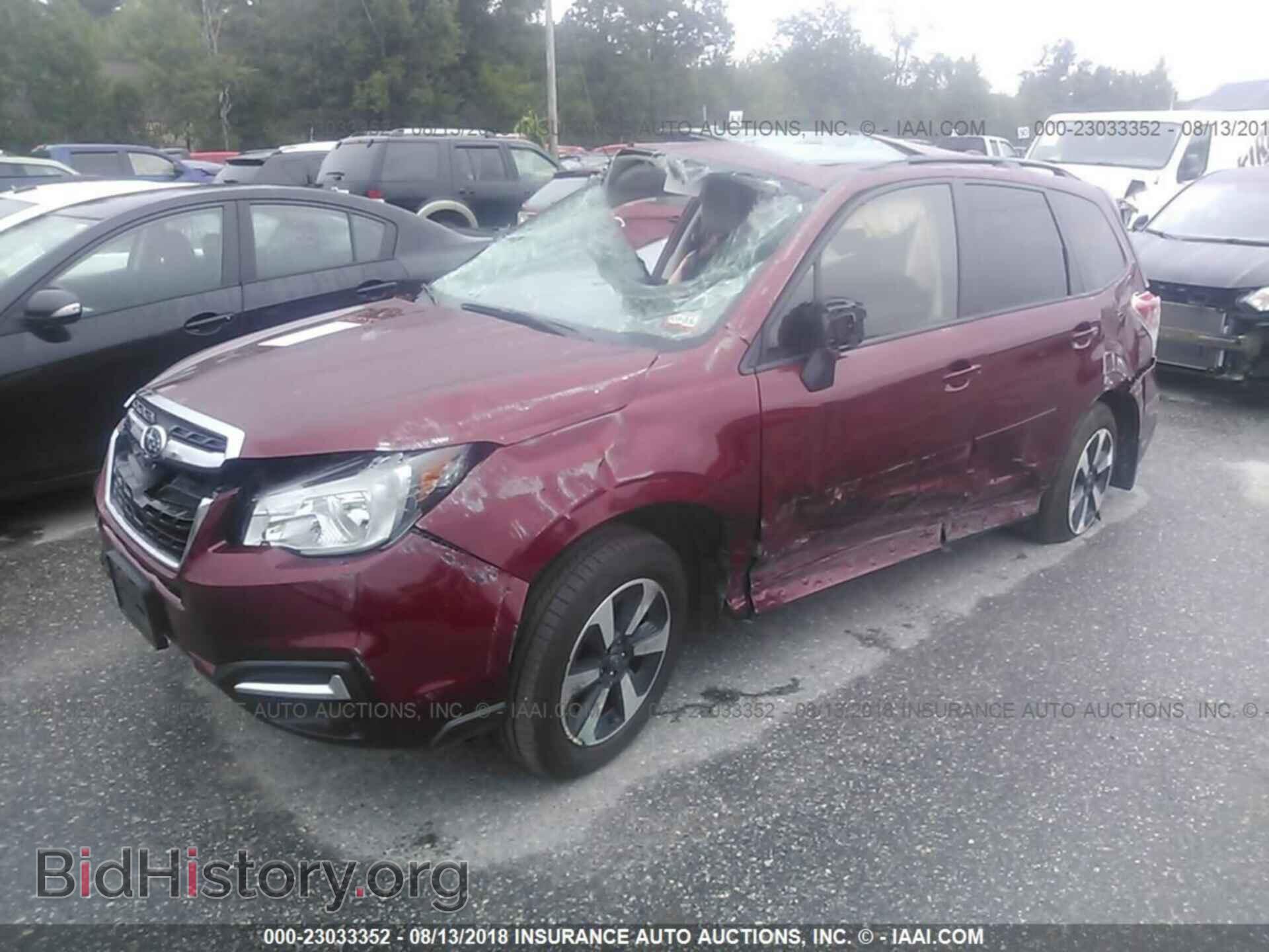 2017 Subaru Forester - VIN: JF2SJAEC4HH497115 - Фото 2