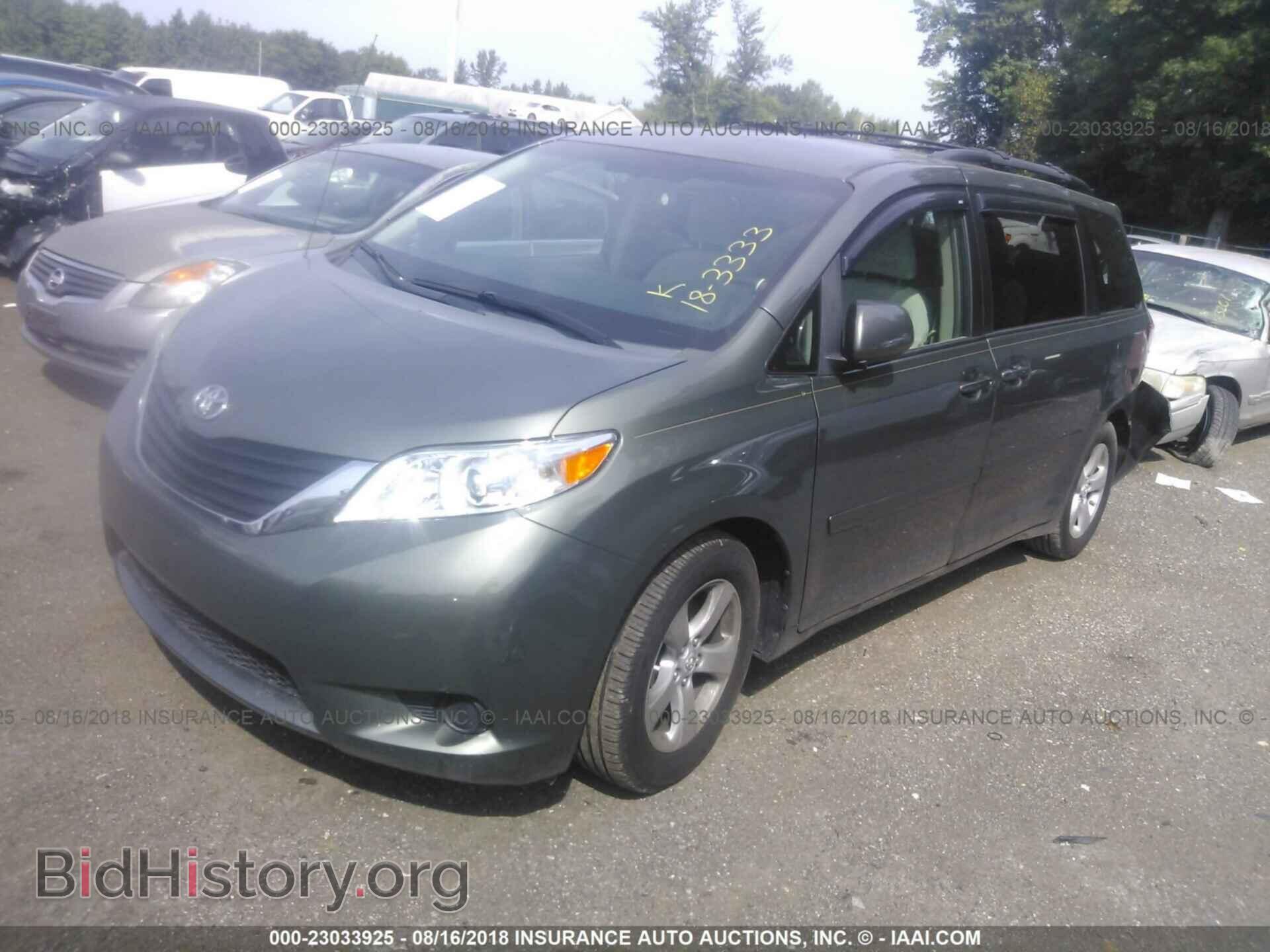 2012 TOYOTA SIENNA - VIN: 5TDKK3DC0CS200838 - Фото 2