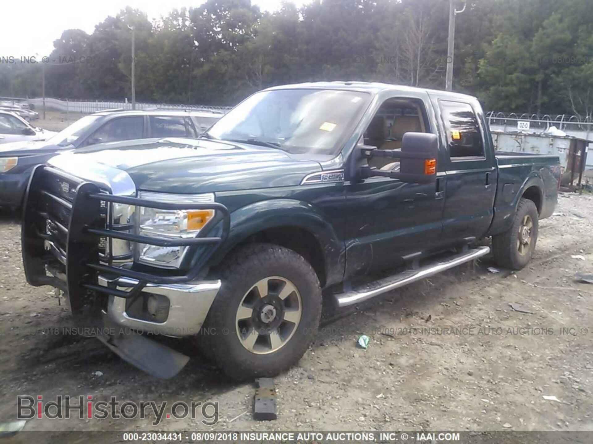 2011 Ford F250 - VIN: 1FT7W2B63BEB21895 - Фото 2