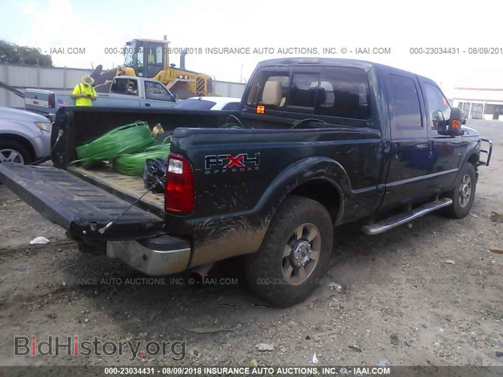 2011 Ford F250 - VIN: 1FT7W2B63BEB21895 - Фото 4