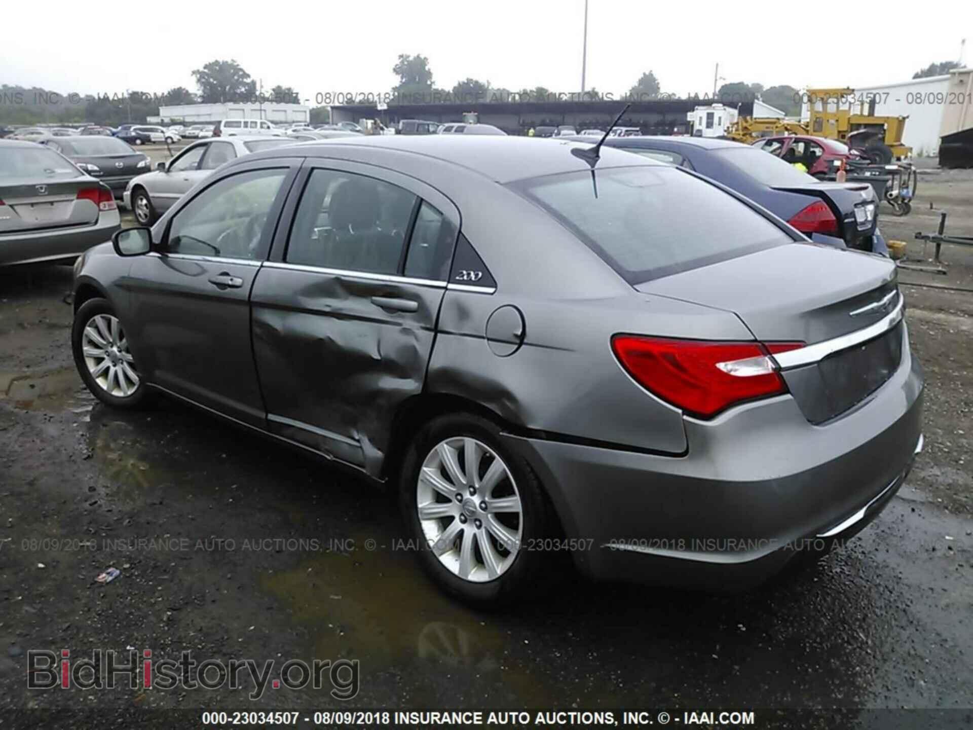 2012 Chrysler 200 - VIN: 1C3CCBBB5CN160935 - Photo 3