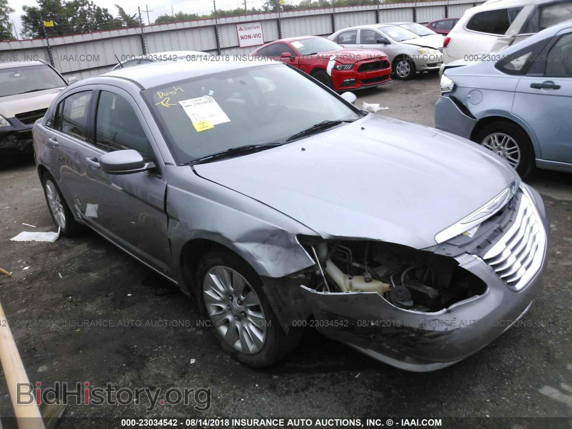 Photo 1C3CCBAB8DN640664 - Chrysler 200 2013