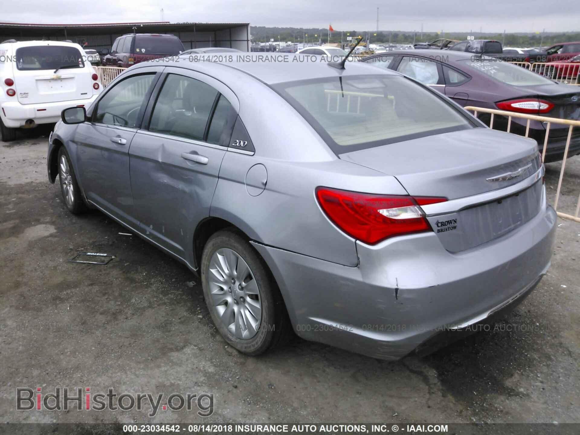 2013 Chrysler 200 - VIN: 1C3CCBAB8DN640664 - Photo 3
