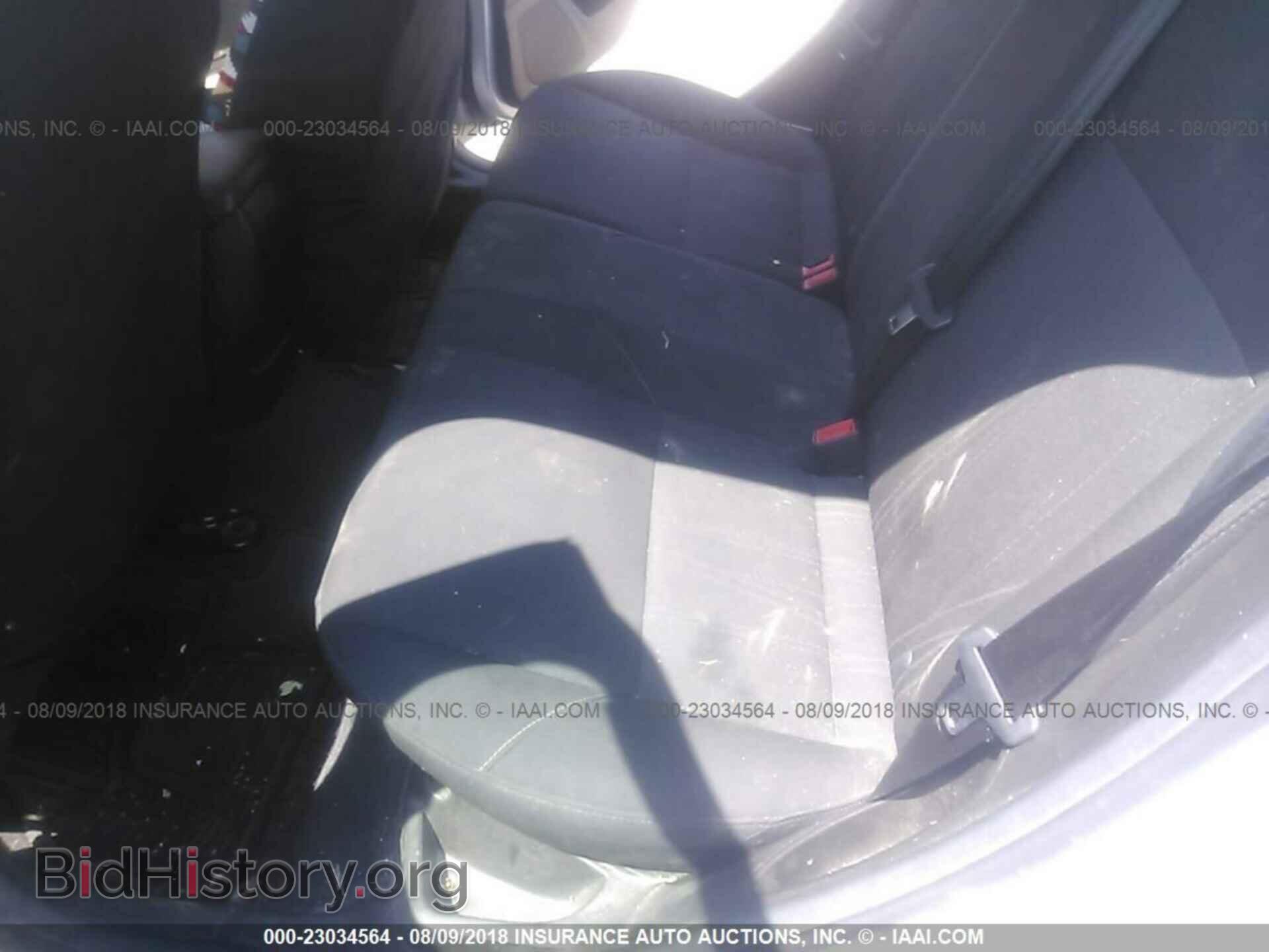 2016 Ford Focus - VIN: 1FADP3K25GL395272 - Фото 8