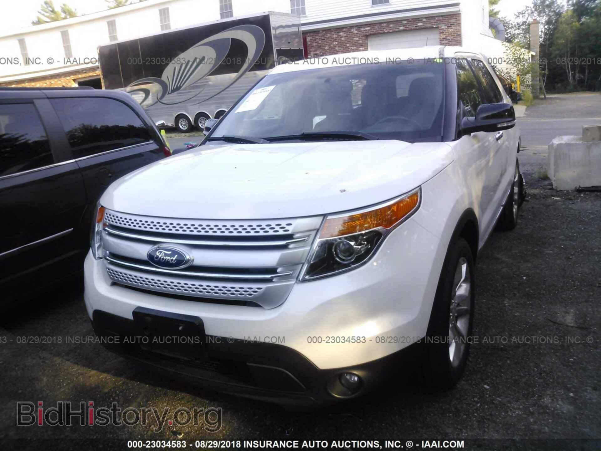 2014 Ford Explorer - VIN: 1FM5K8D83EGA05315 - Фото 2