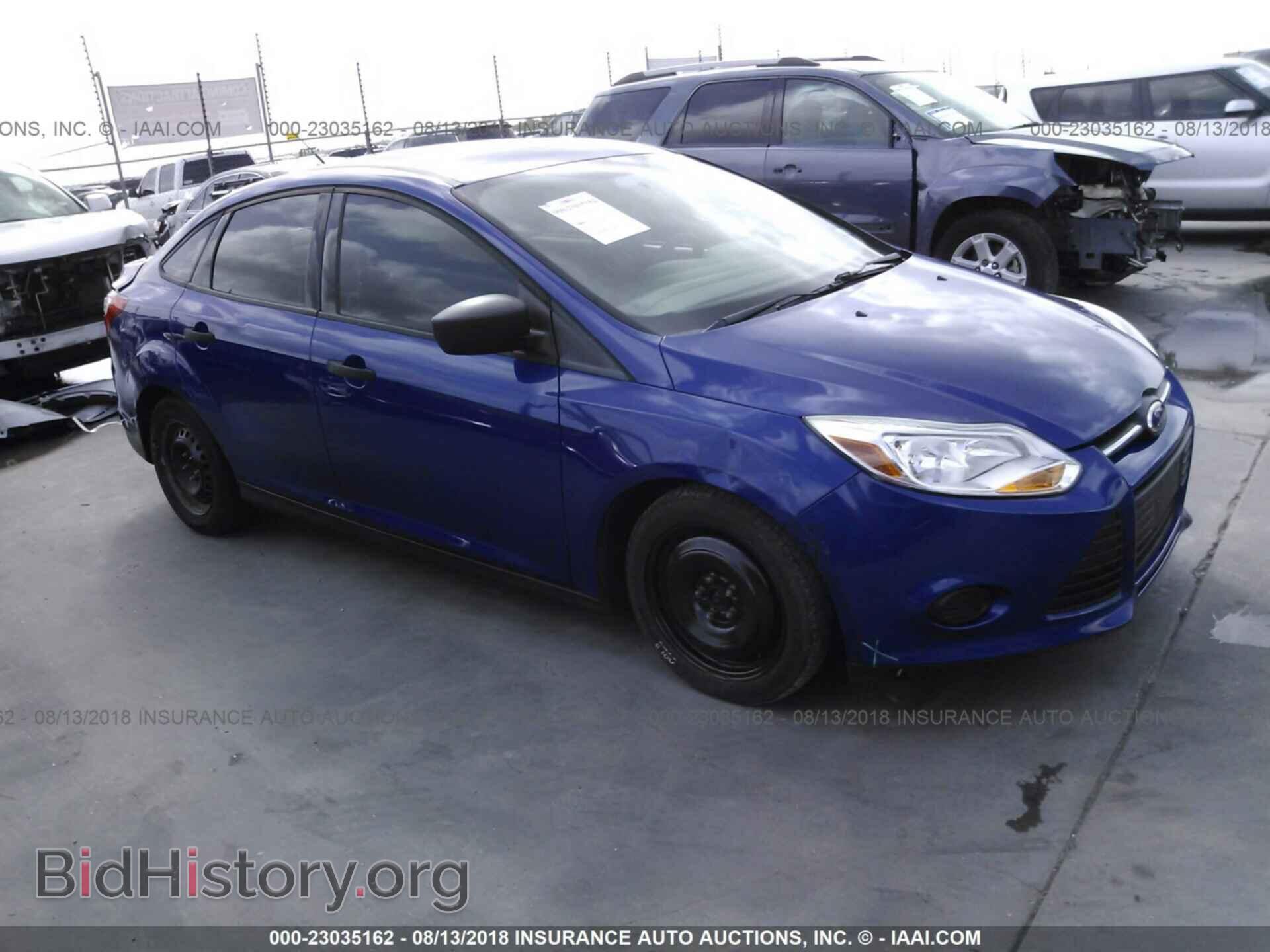 Фотография 1FAHP3E25CL300927 - Ford Focus 2012