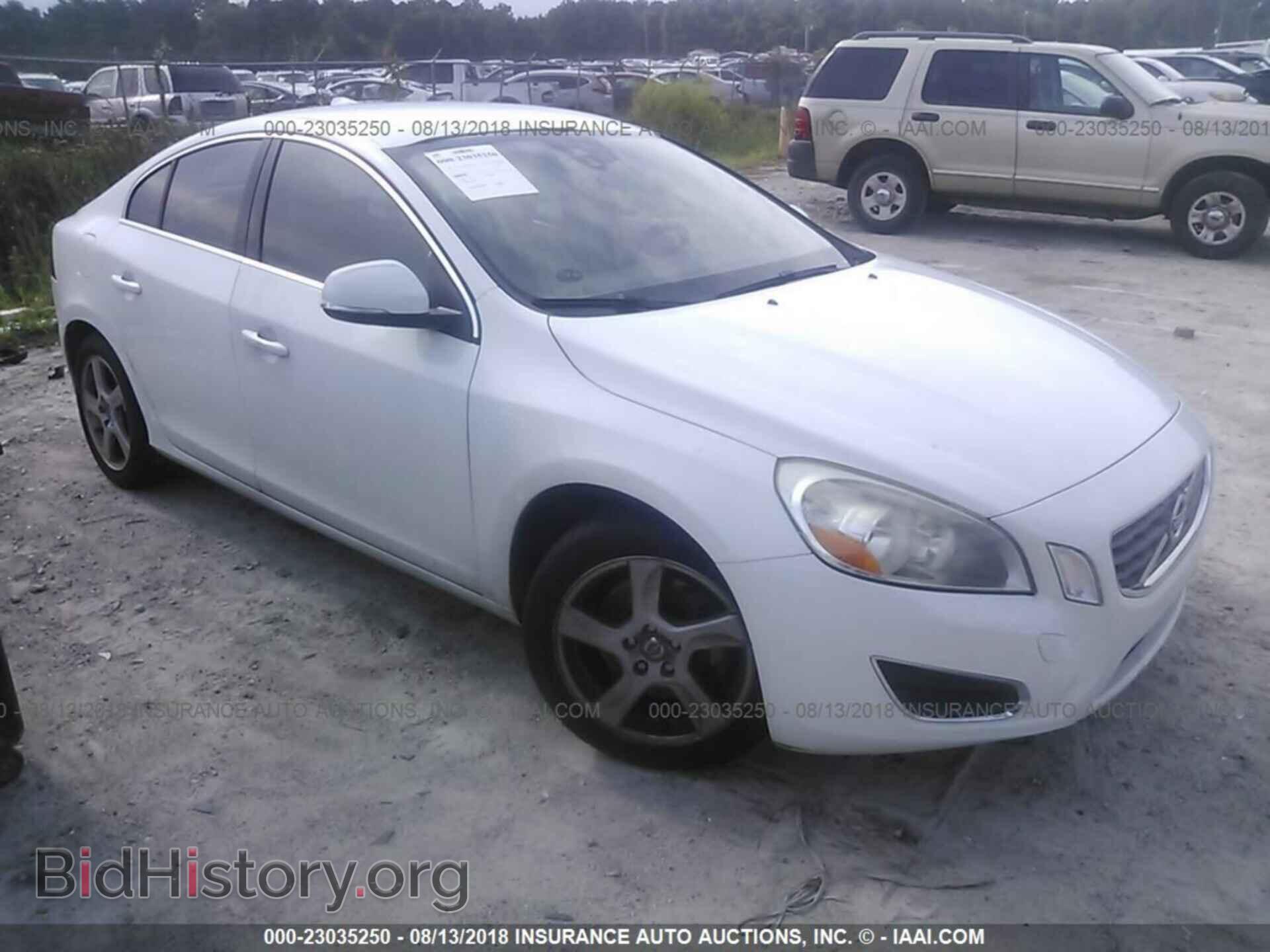 Фотография YV1622FS9C2027287 - Volvo S60 2012