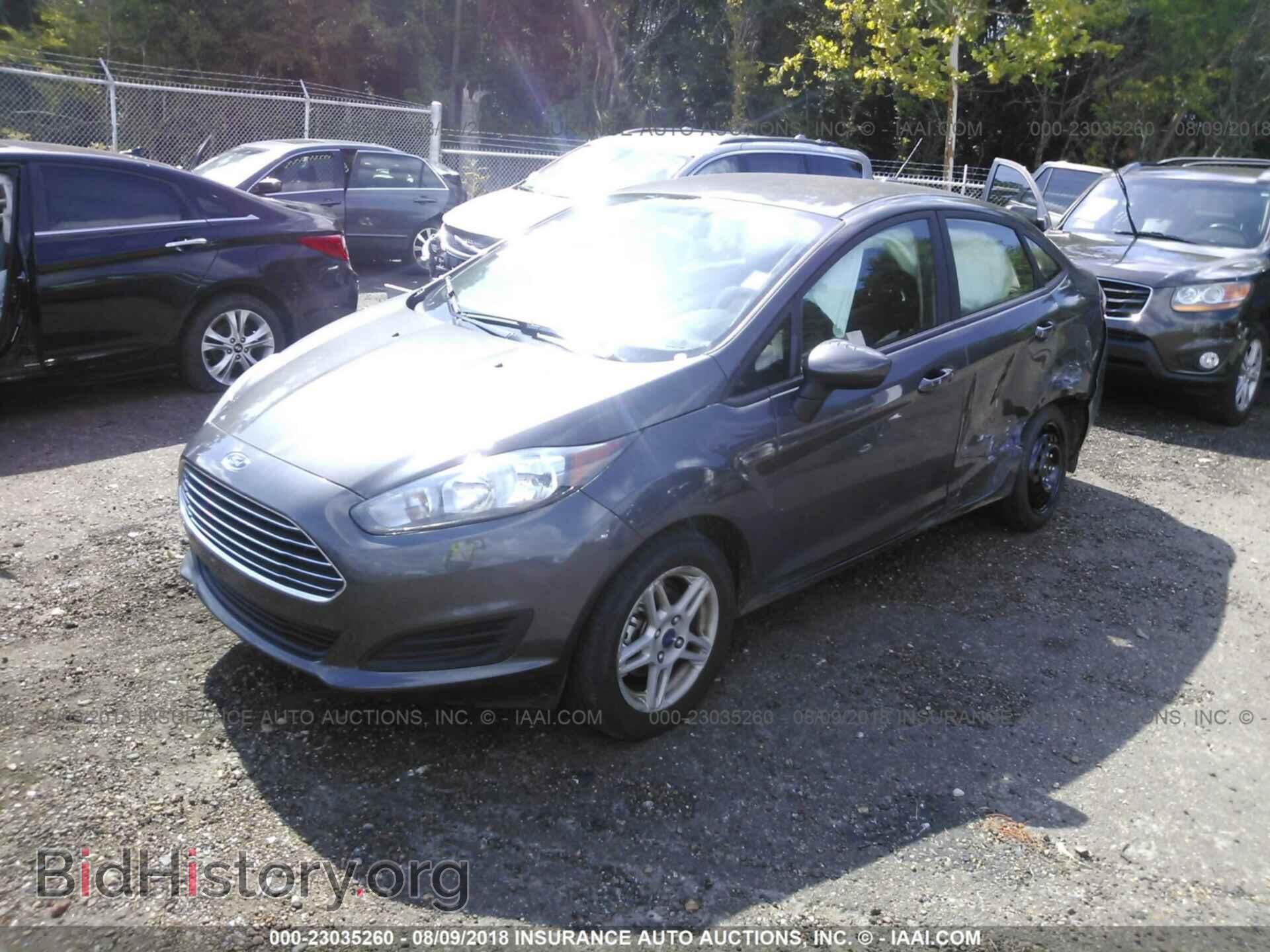 2017 Ford Fiesta - VIN: 3FADP4BJ0HM147914 - Фото 2