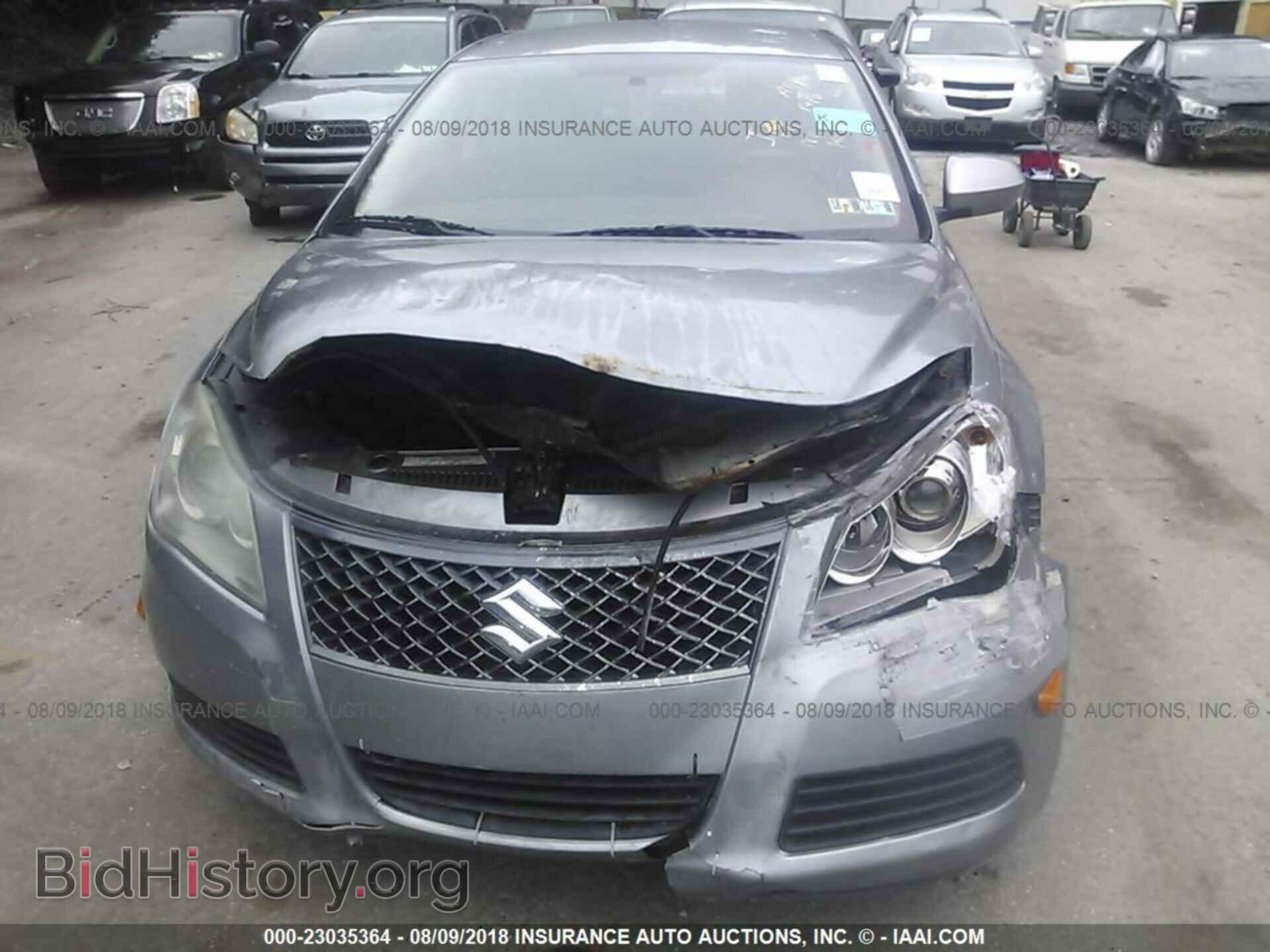 2012 Suzuki Kizashi - VIN: JS2RF9A36C6100842 - Photo 6