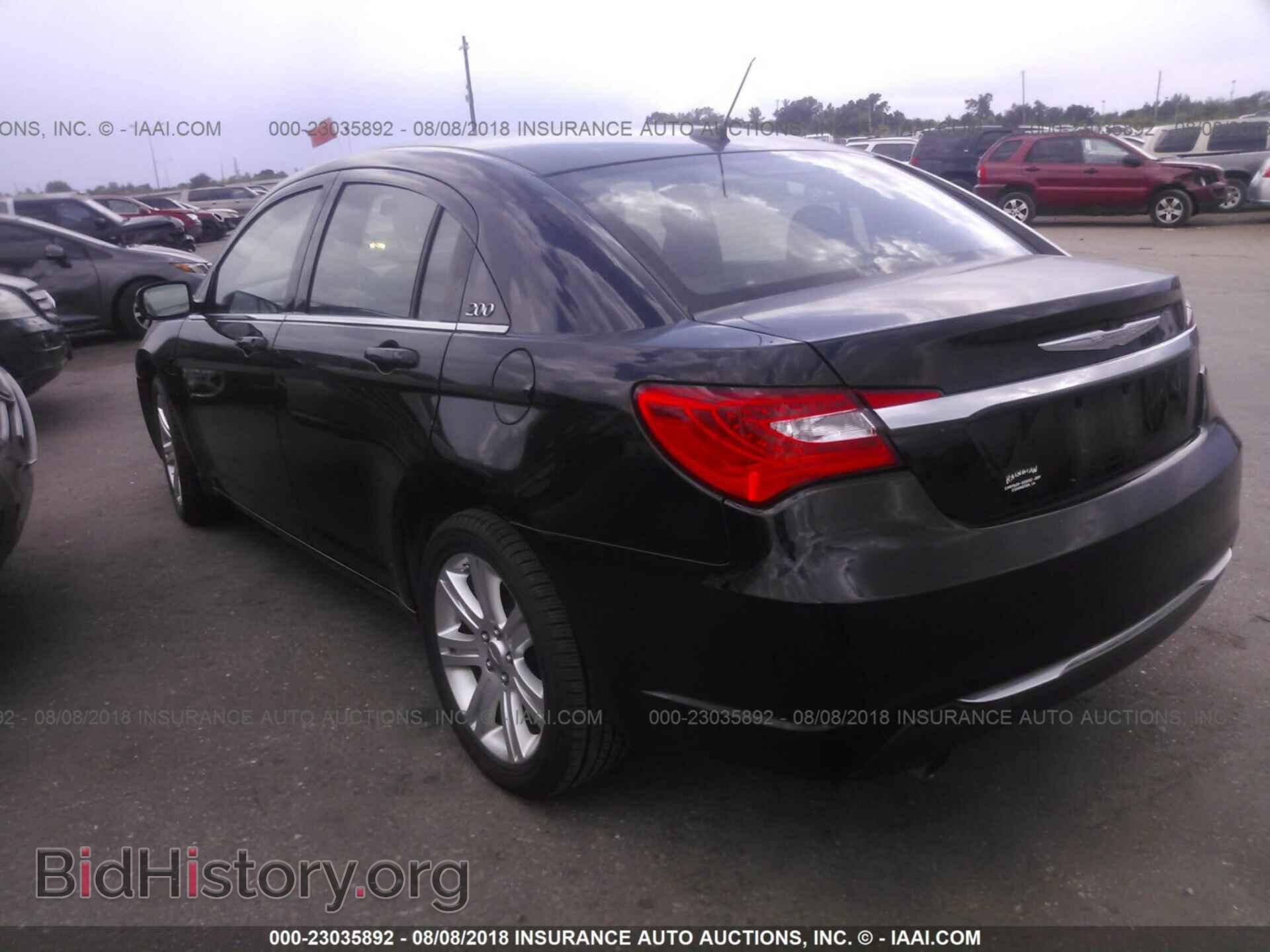 2011 Chrysler 200 - VIN: 1C3BC1FG5BN602901 - Photo 3