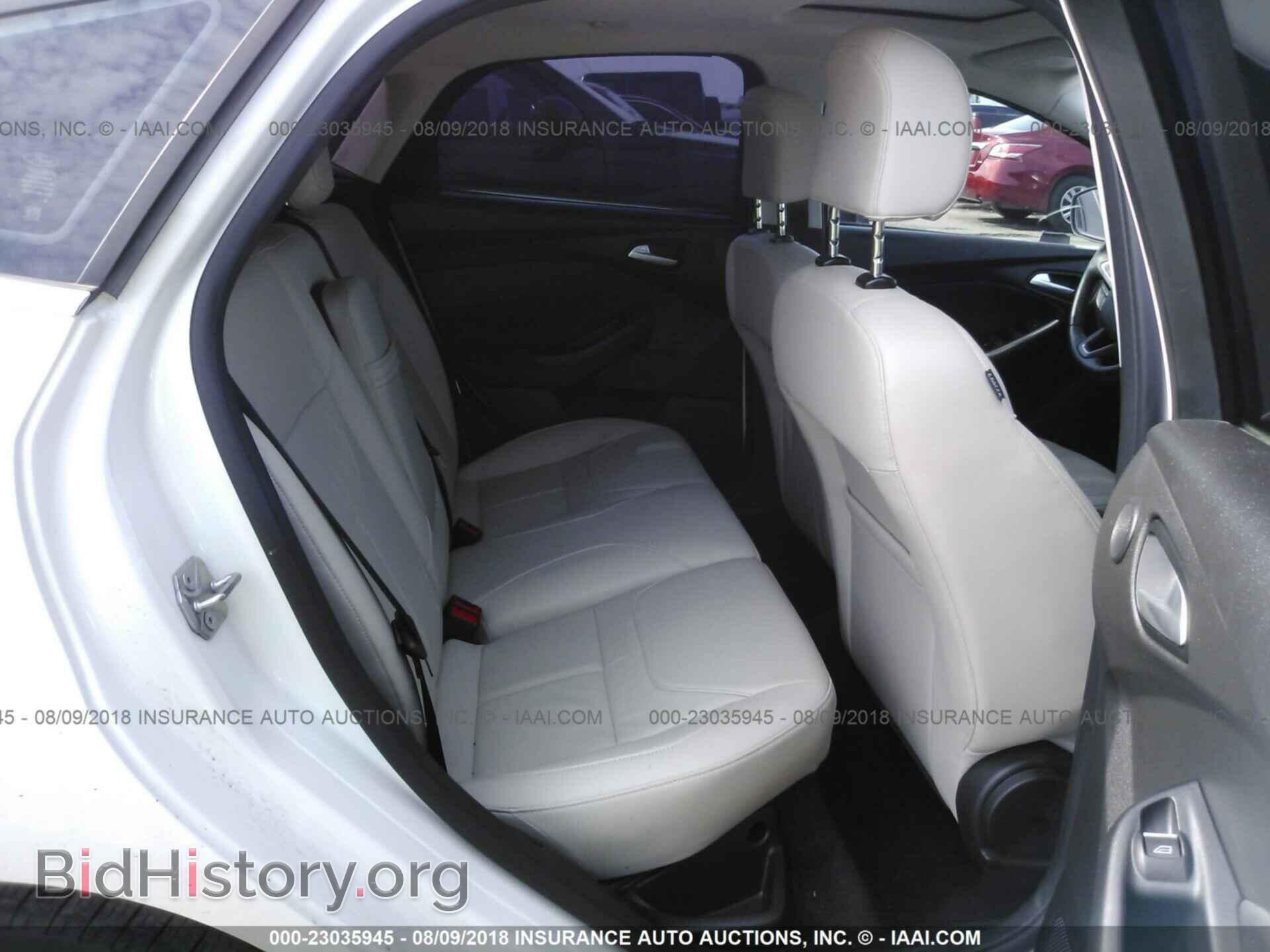 2015 Ford Focus - VIN: 1FADP3N26FL347919 - Photo 8