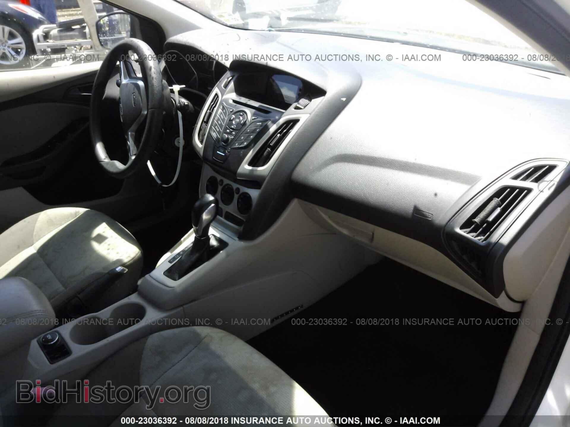 2012 Ford Focus - VIN: 1FAHP3K22CL390221 - Фото 5