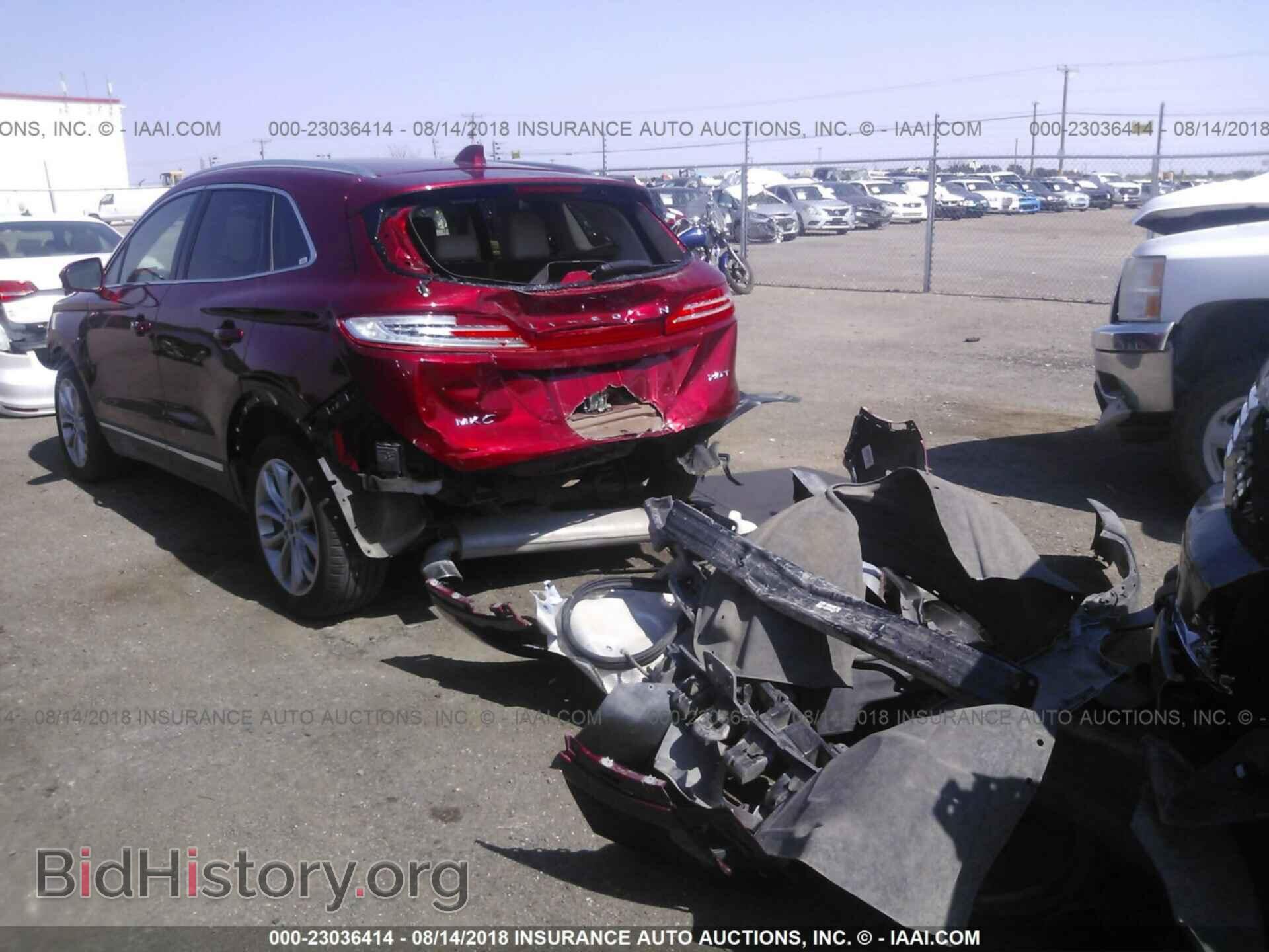 2017 Lincoln Mkc - VIN: 5LMCJ2C98HUL33687 - Photo 3