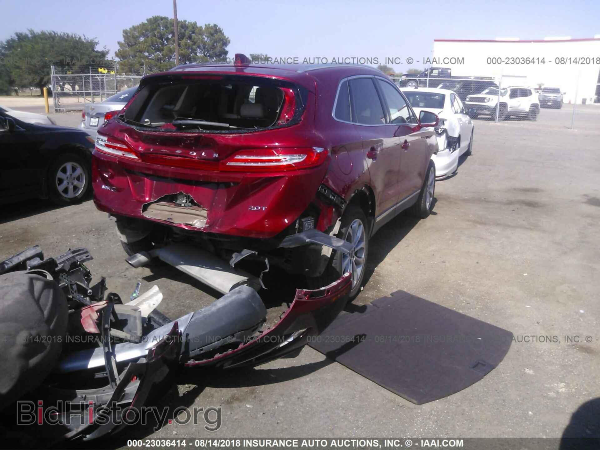 2017 Lincoln Mkc - VIN: 5LMCJ2C98HUL33687 - Photo 4
