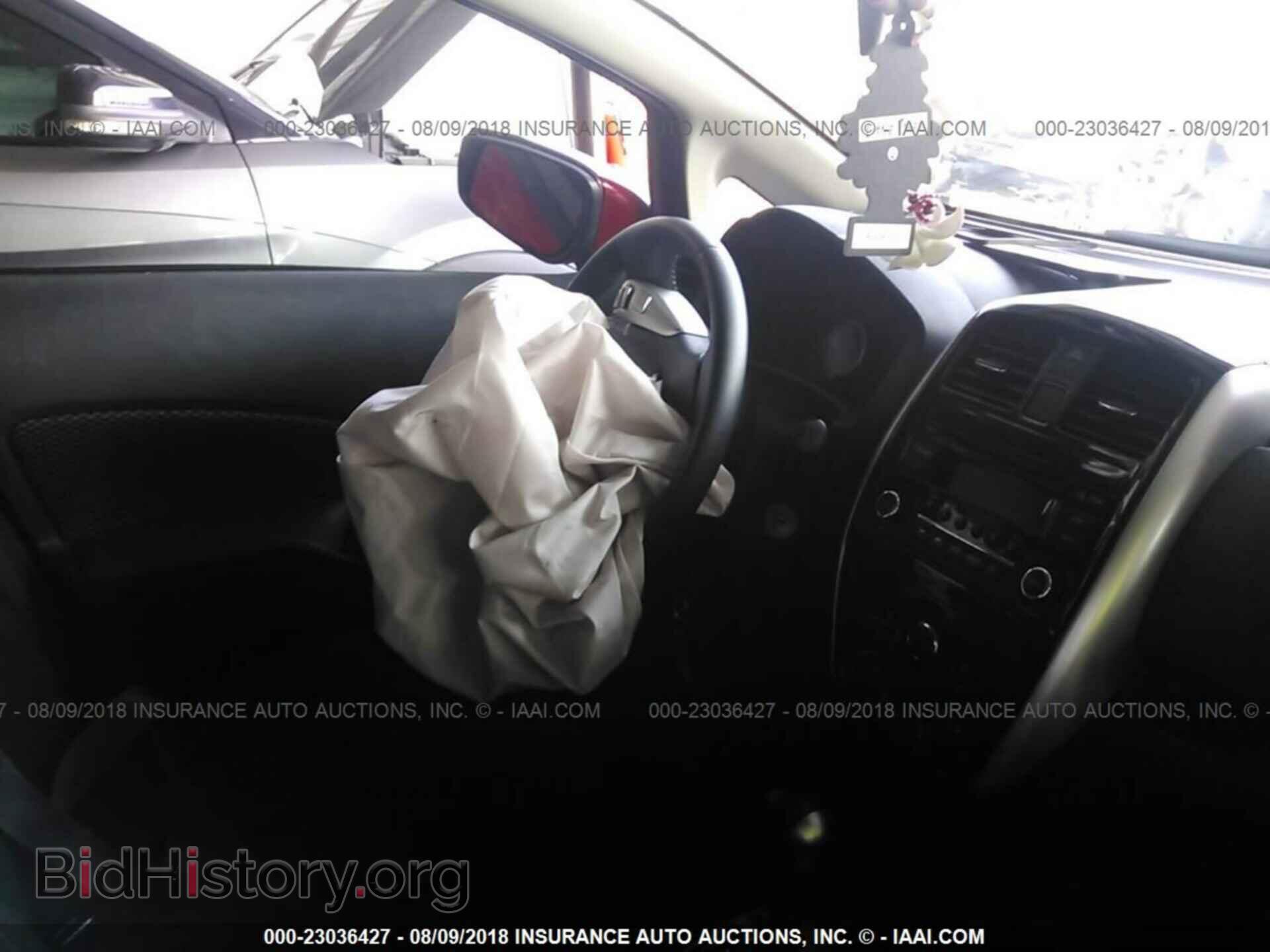 2015 Nissan Versa note - VIN: 3N1CE2CP4FL439042 - Фото 5