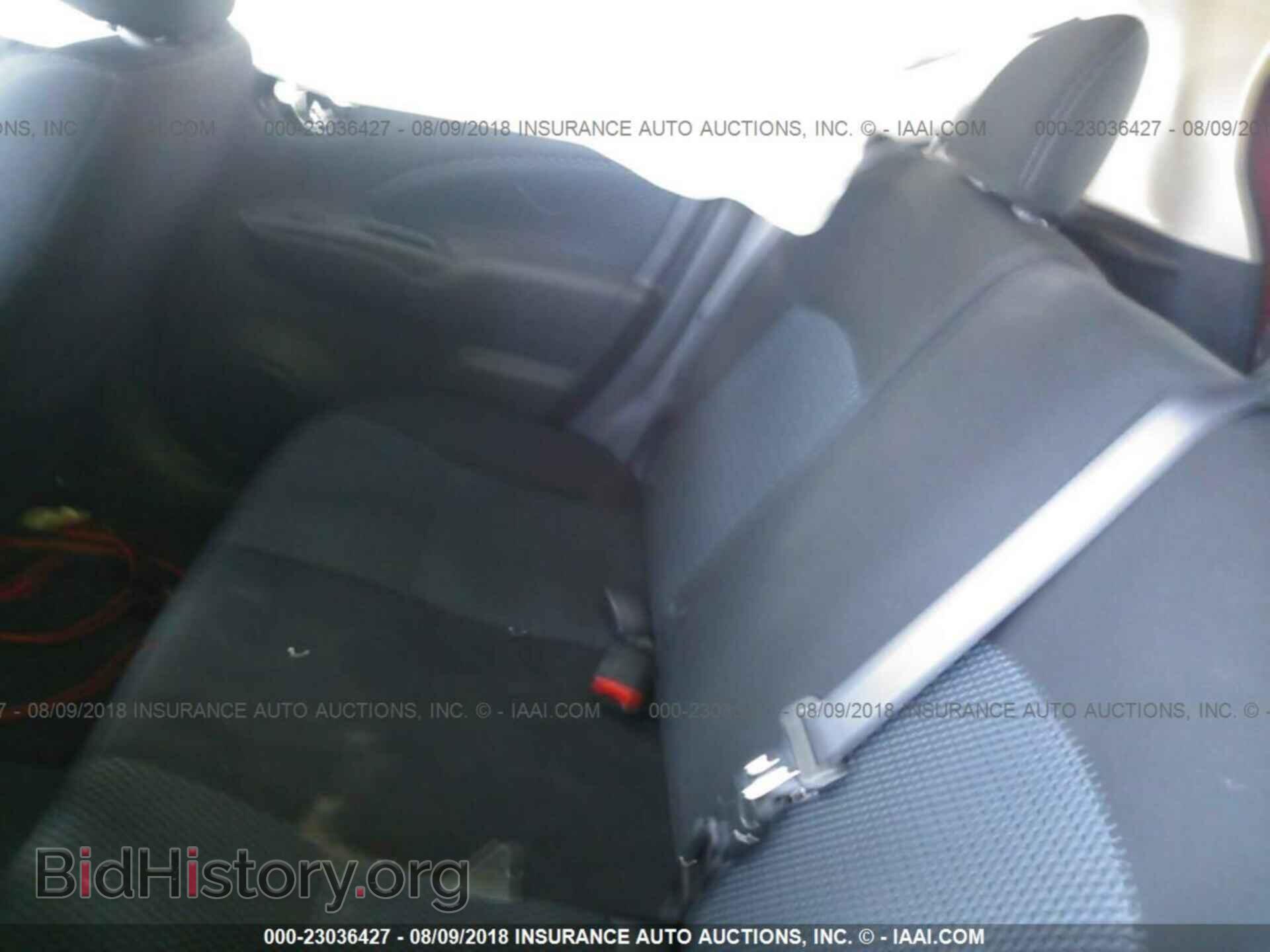 2015 Nissan Versa note - VIN: 3N1CE2CP4FL439042 - Фото 8