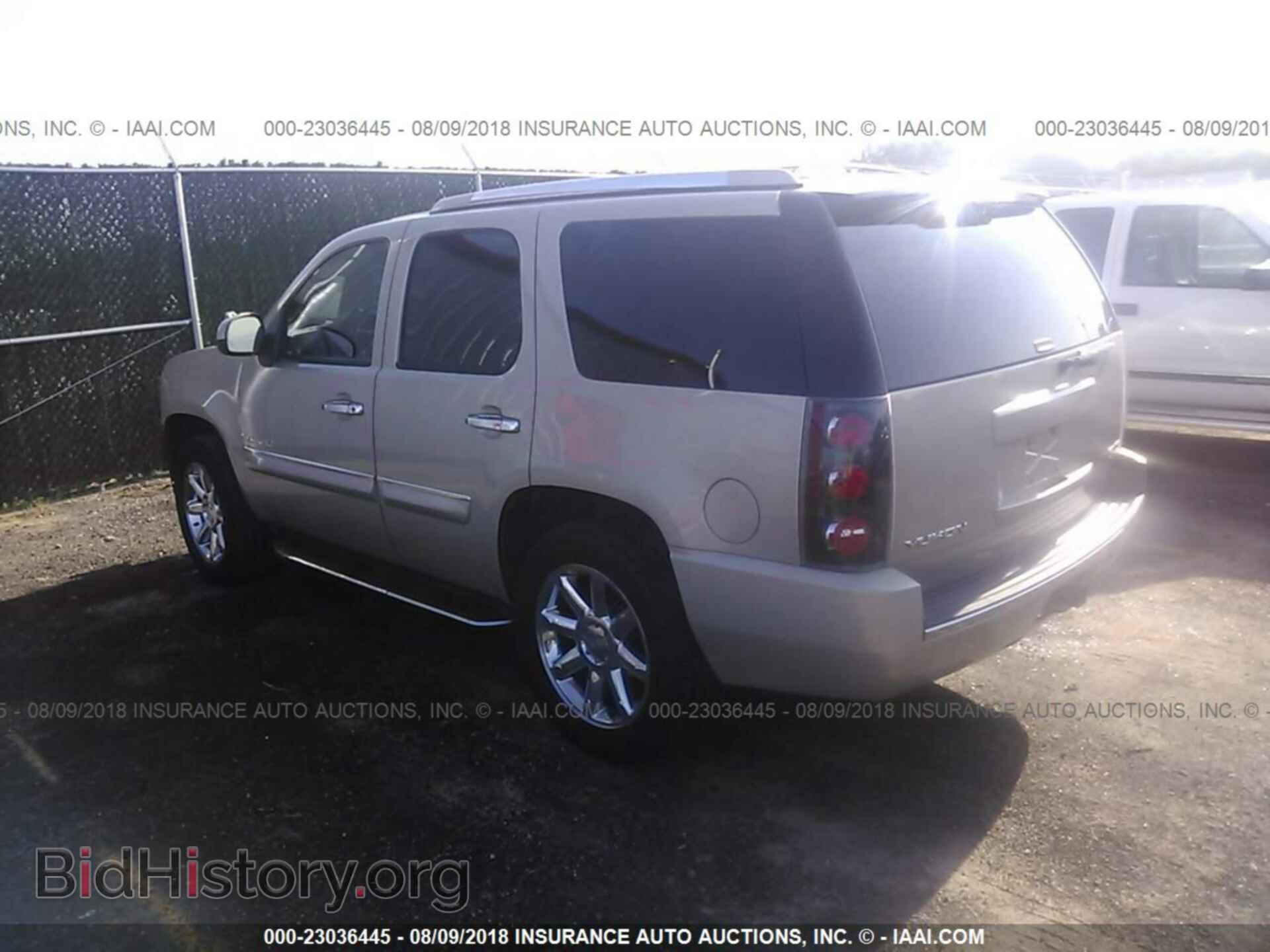 2008 GMC YUKON - VIN: 1GKEC63858J213182 - Фото 3