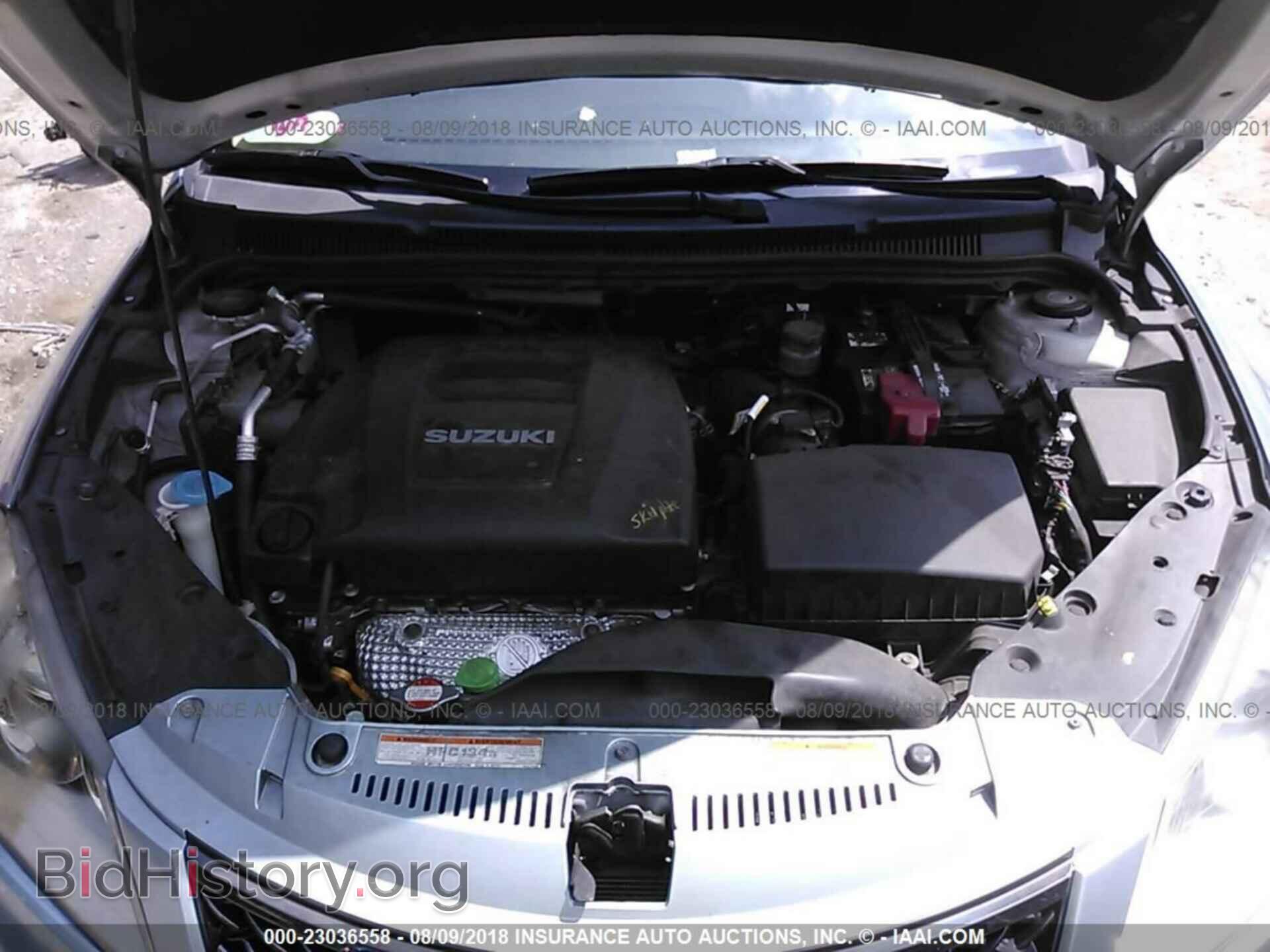 2012 Suzuki Kizashi - VIN: JS2RF9A83C6100342 - Photo 10