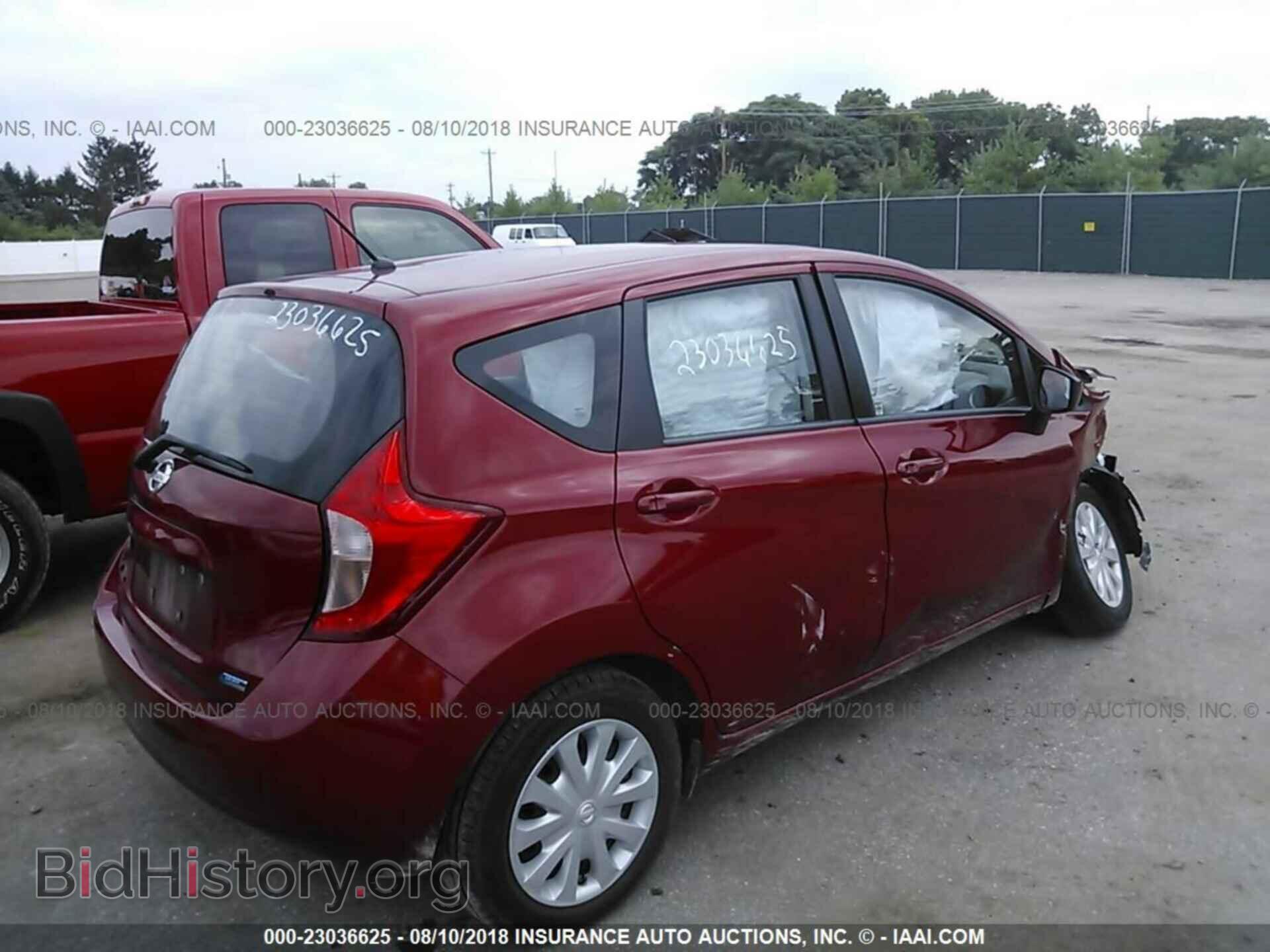 2015 Nissan Versa note - VIN: 3N1CE2CP4FL431121 - Фото 4