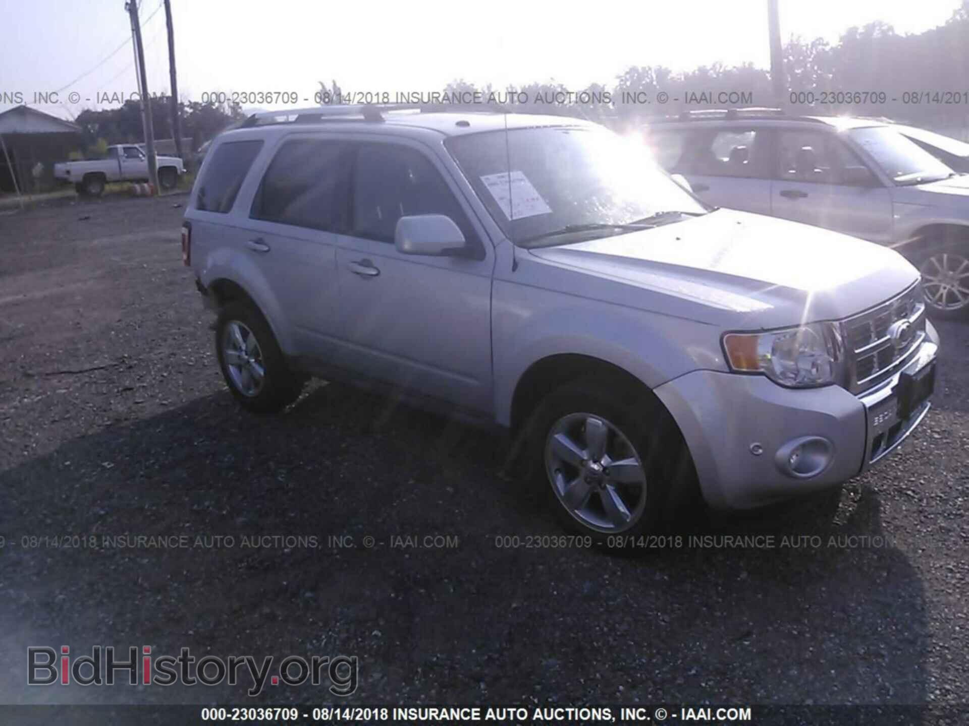 Photo 1FMCU0EG9CKC76768 - Ford Escape 2012