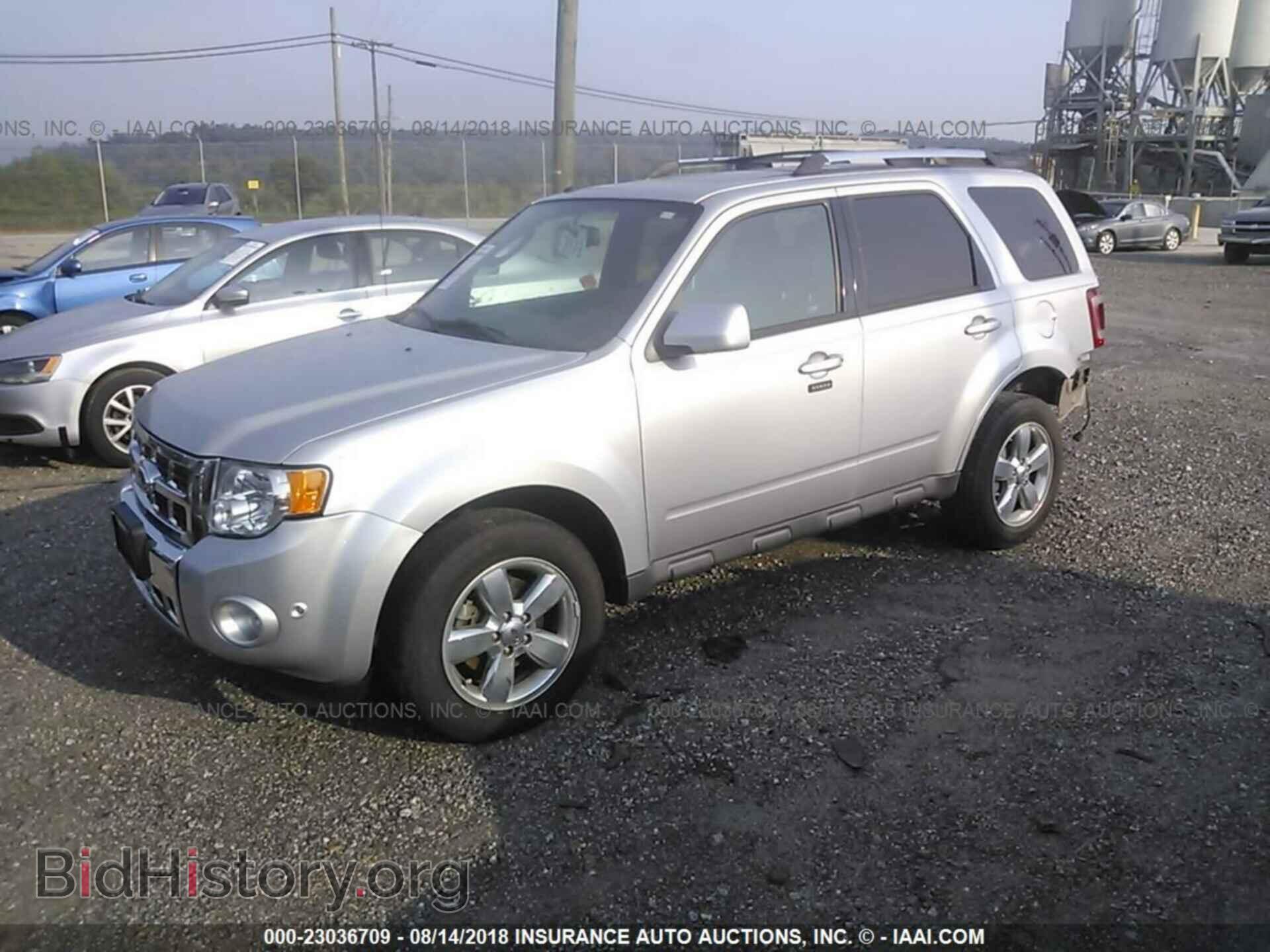 2012 Ford Escape - VIN: 1FMCU0EG9CKC76768 - Фото 2