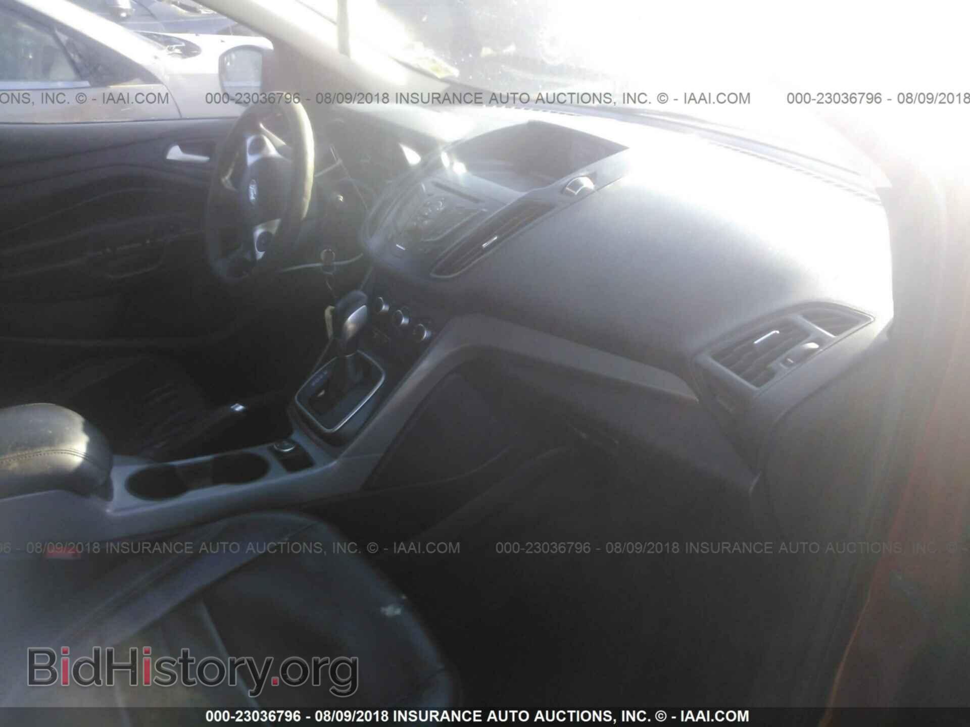 2014 Ford Escape - VIN: 1FMCU0G99EUA31040 - Photo 5