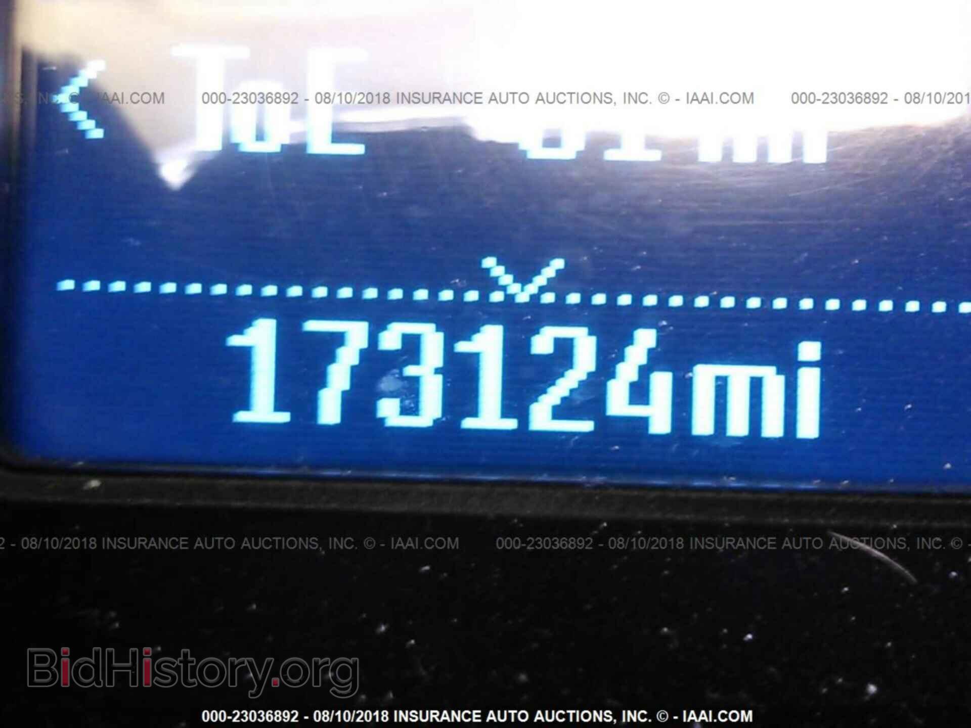 2012 Ford Focus - VIN: 1FAHP3F28CL356942 - Photo 7