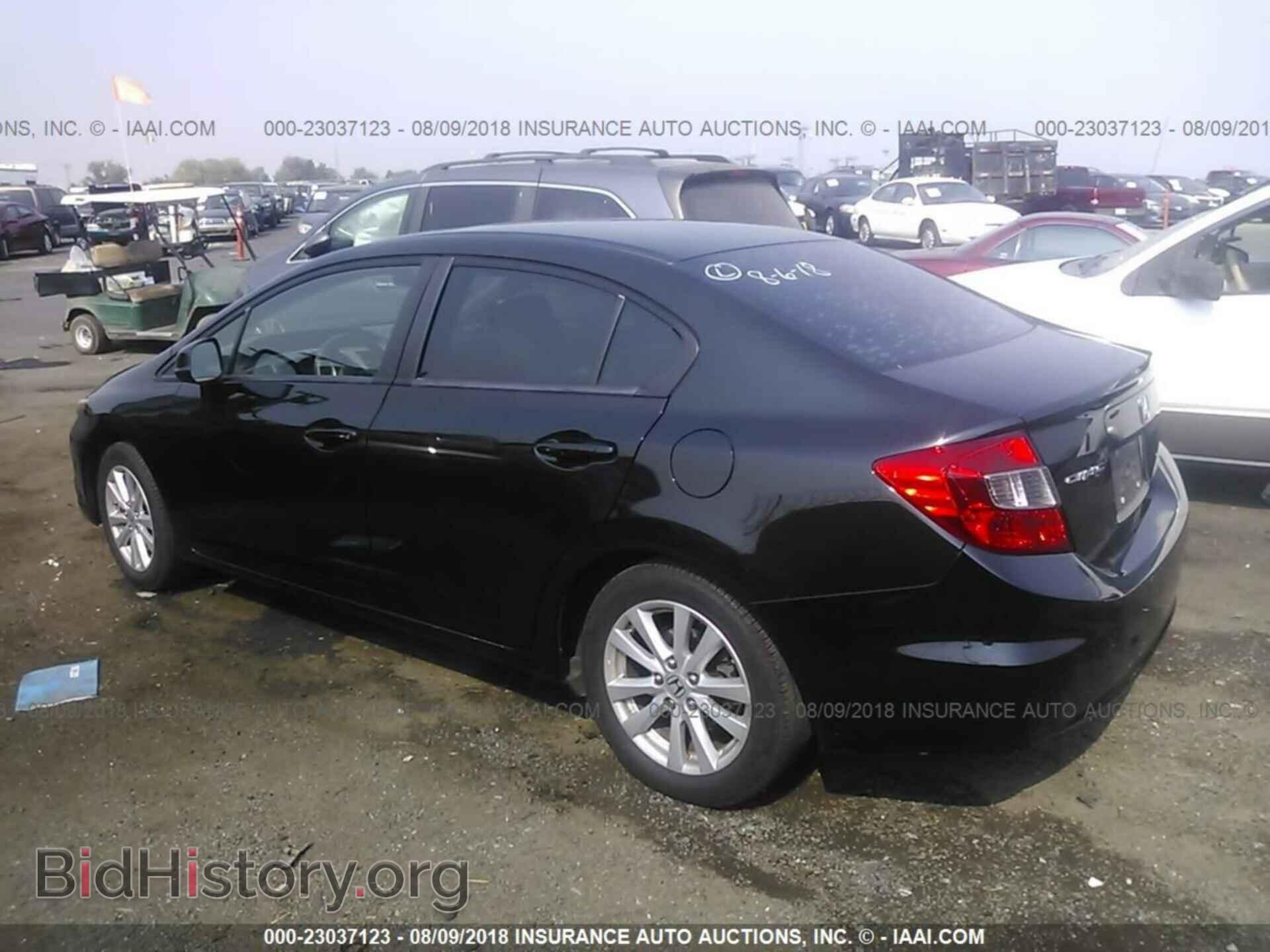 2012 Honda Civic - VIN: 19XFB2F85CE378470 - Фото 3