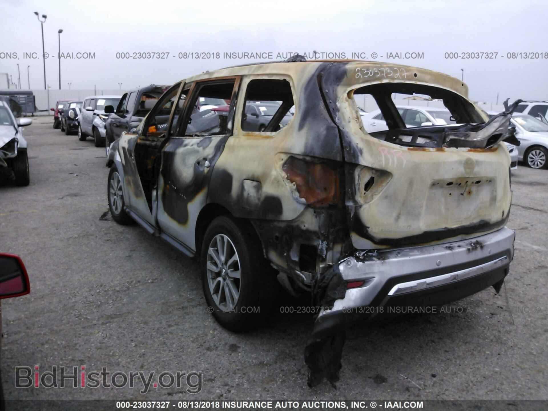 2014 Nissan Pathfinder - VIN: 5N1AR2MN9EC676007 - Photo 3