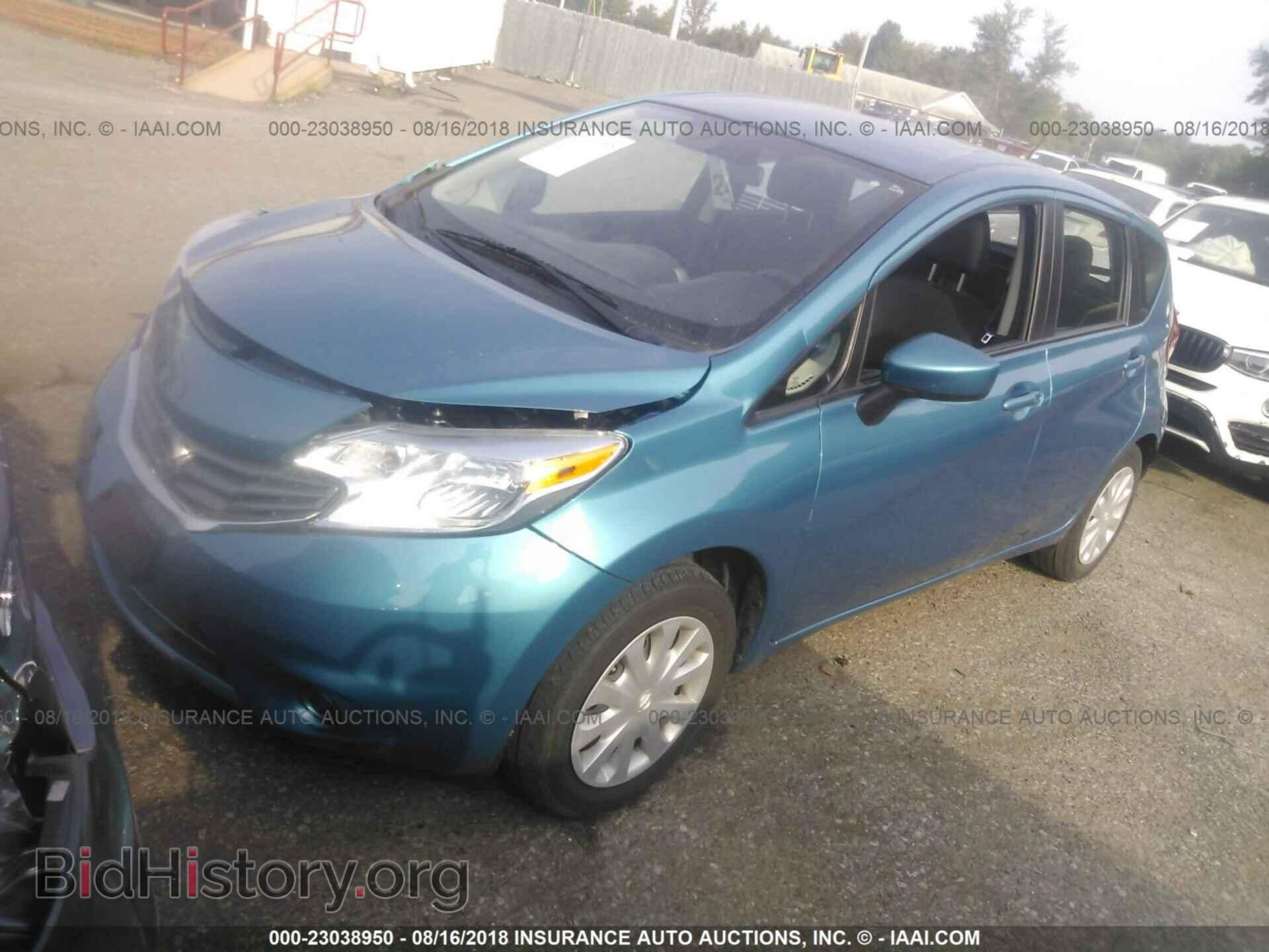 2015 Nissan Versa note - VIN: 3N1CE2CPXFL446061 - Photo 2