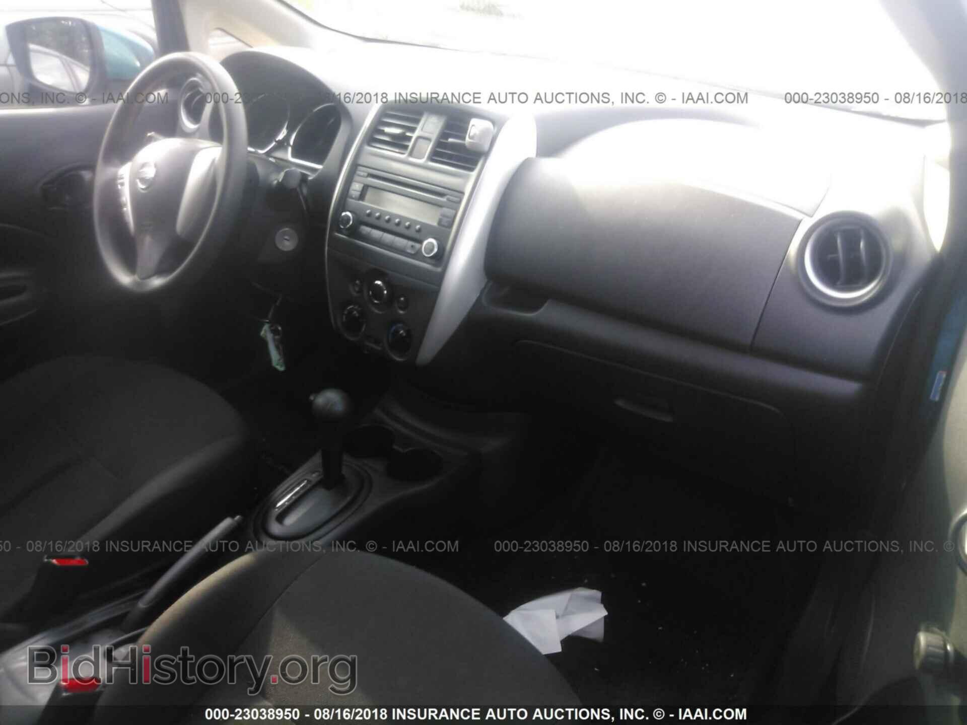 2015 Nissan Versa note - VIN: 3N1CE2CPXFL446061 - Photo 5
