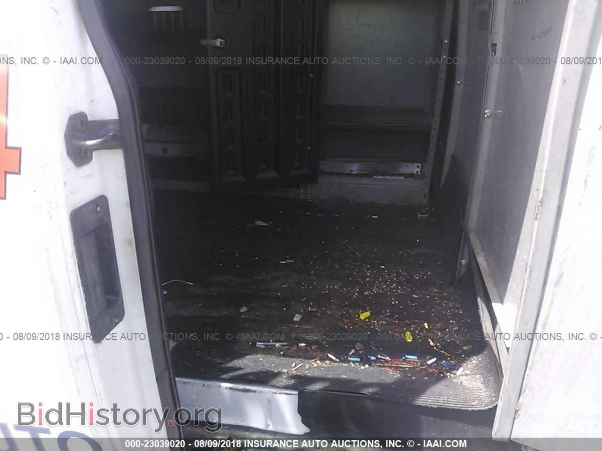 2010 FORD ECONOLINE - VIN: 1FTNE2EW2ADA39098 - Фото 8