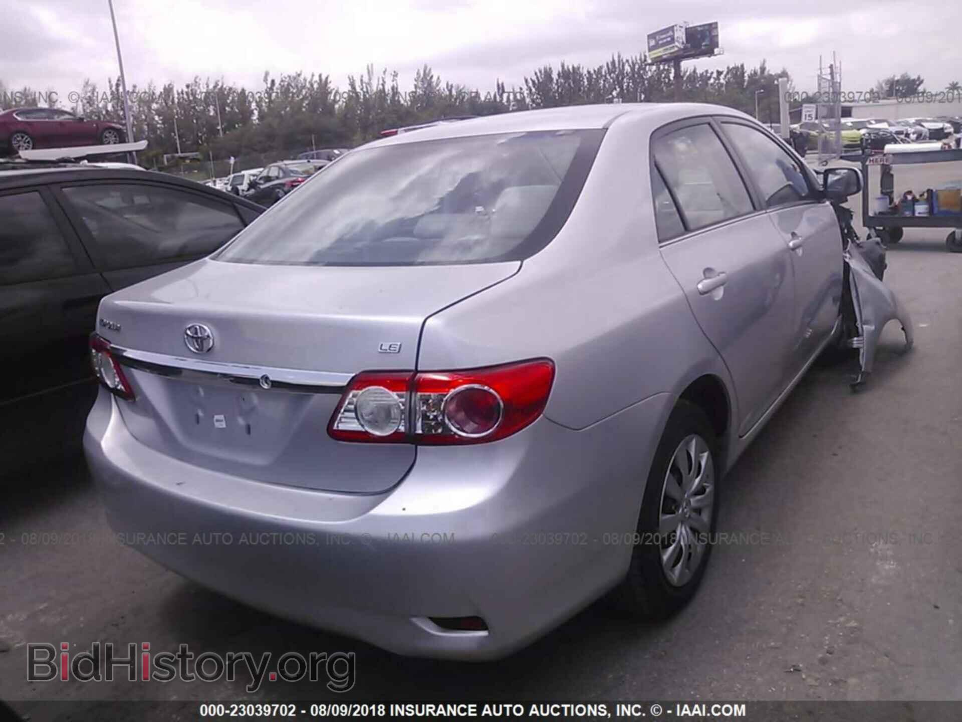 2013 Toyota Corolla - VIN: 2T1BU4EE9DC979554 - Фото 4