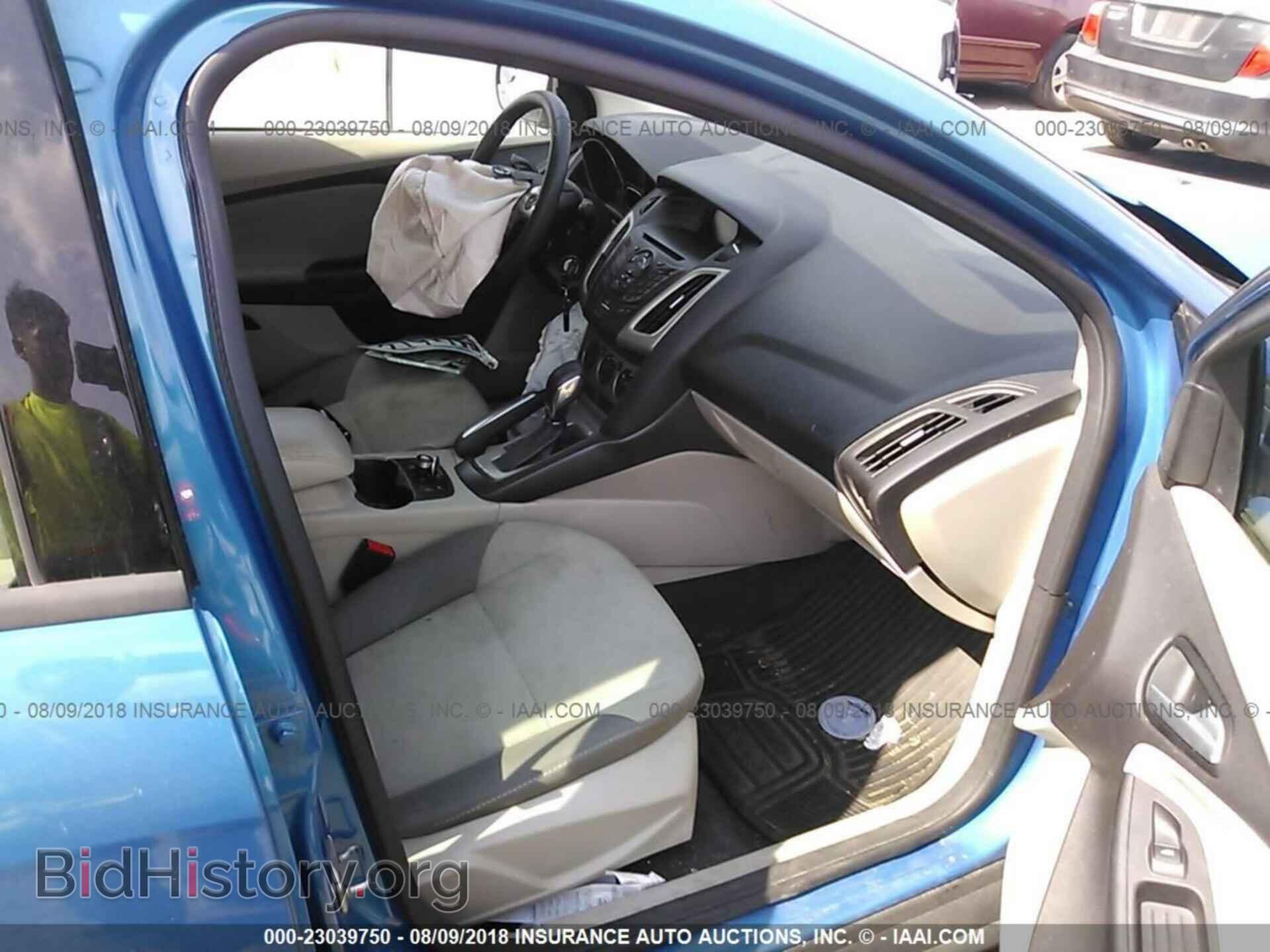 2013 Ford Focus - VIN: 1FADP3F2XDL210655 - Фото 5