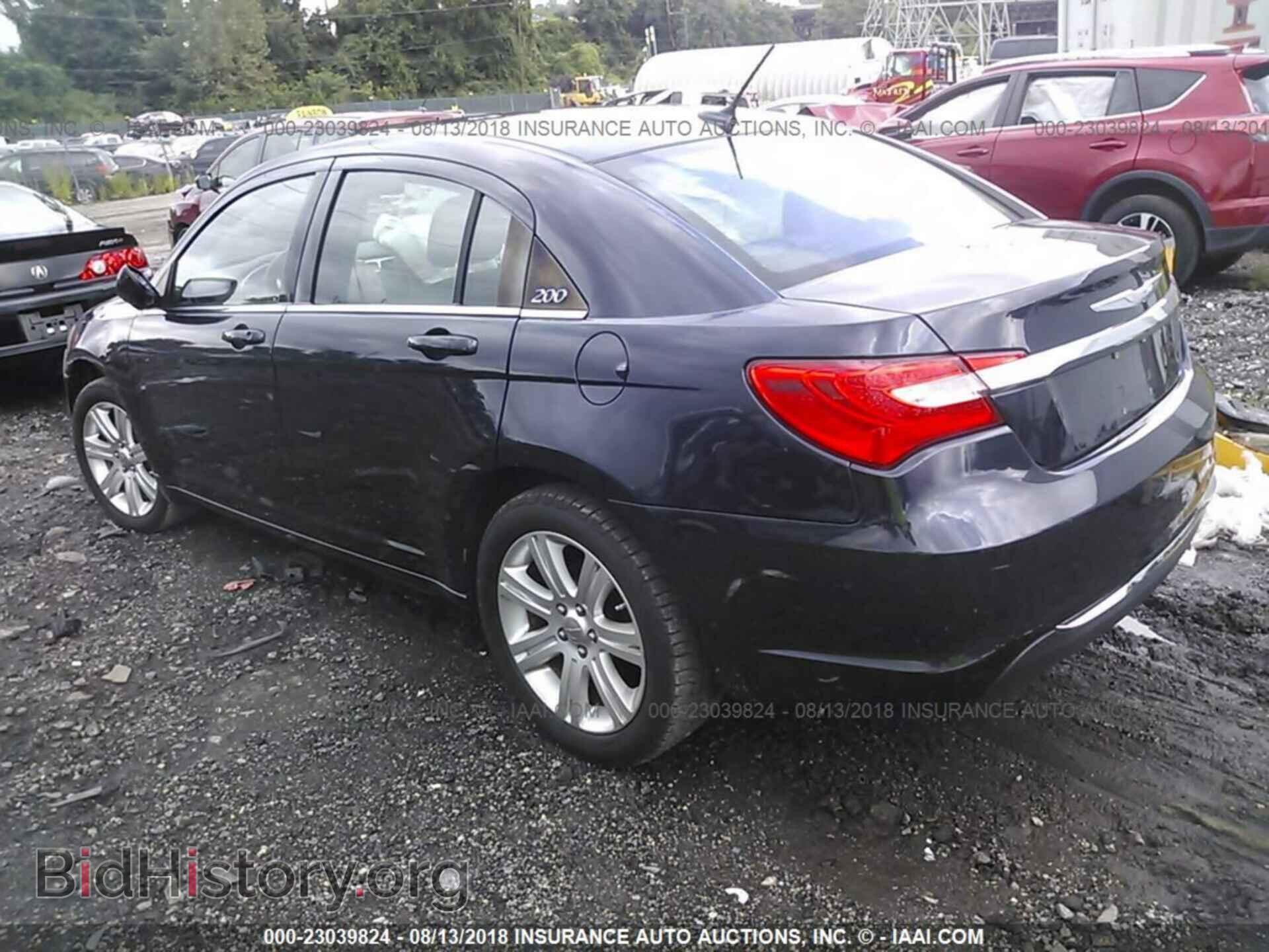 2012 Chrysler 200 - VIN: 1C3CCBBB2CN236739 - Фото 3