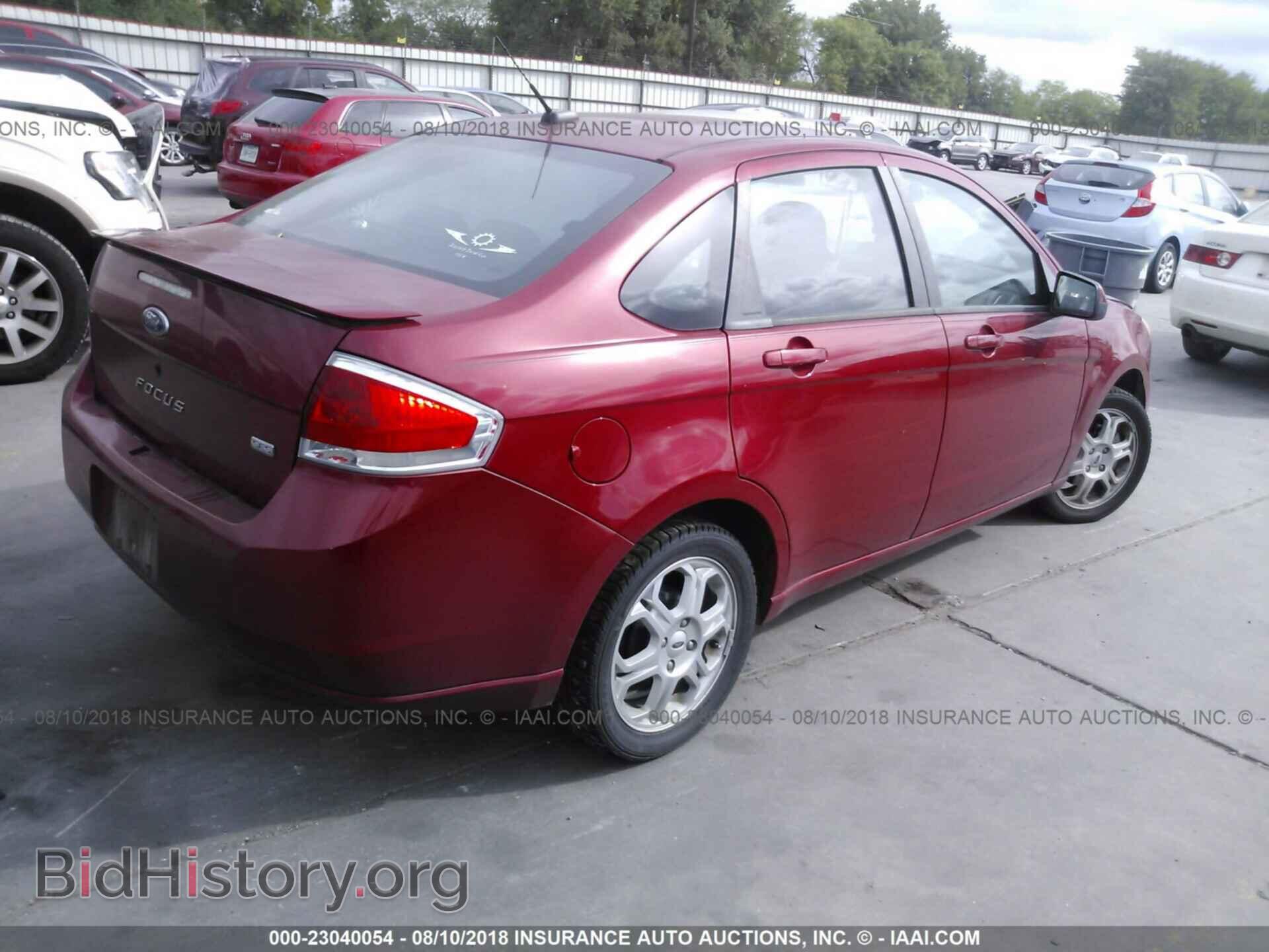 2009 FORD FOCUS - VIN: 1FAHP36N09W173097 - Photo 4