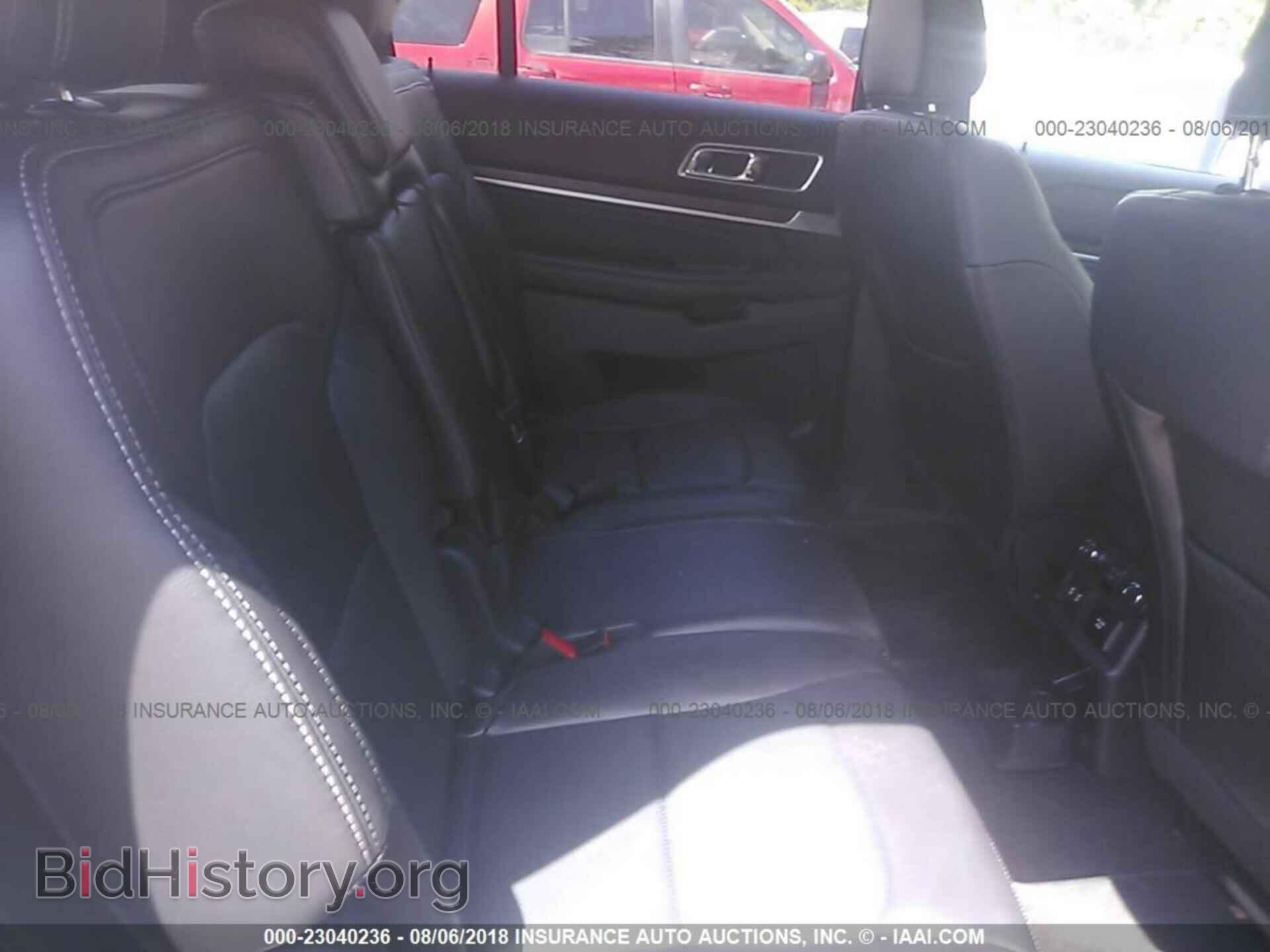 2018 Ford Explorer - VIN: 1FM5K7F86JGA98901 - Фото 8