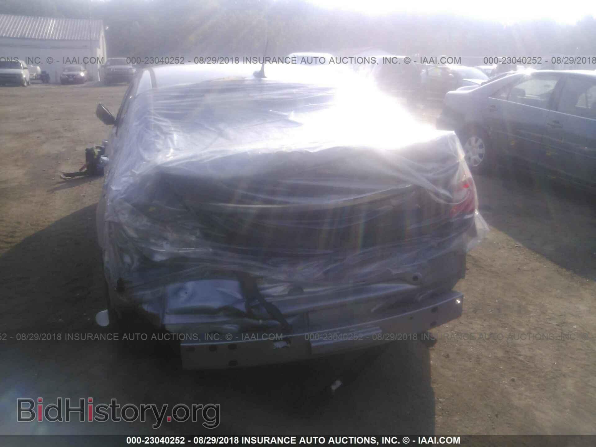 2013 Chrysler 200 - VIN: 1C3CCBAB5DN648303 - Photo 6