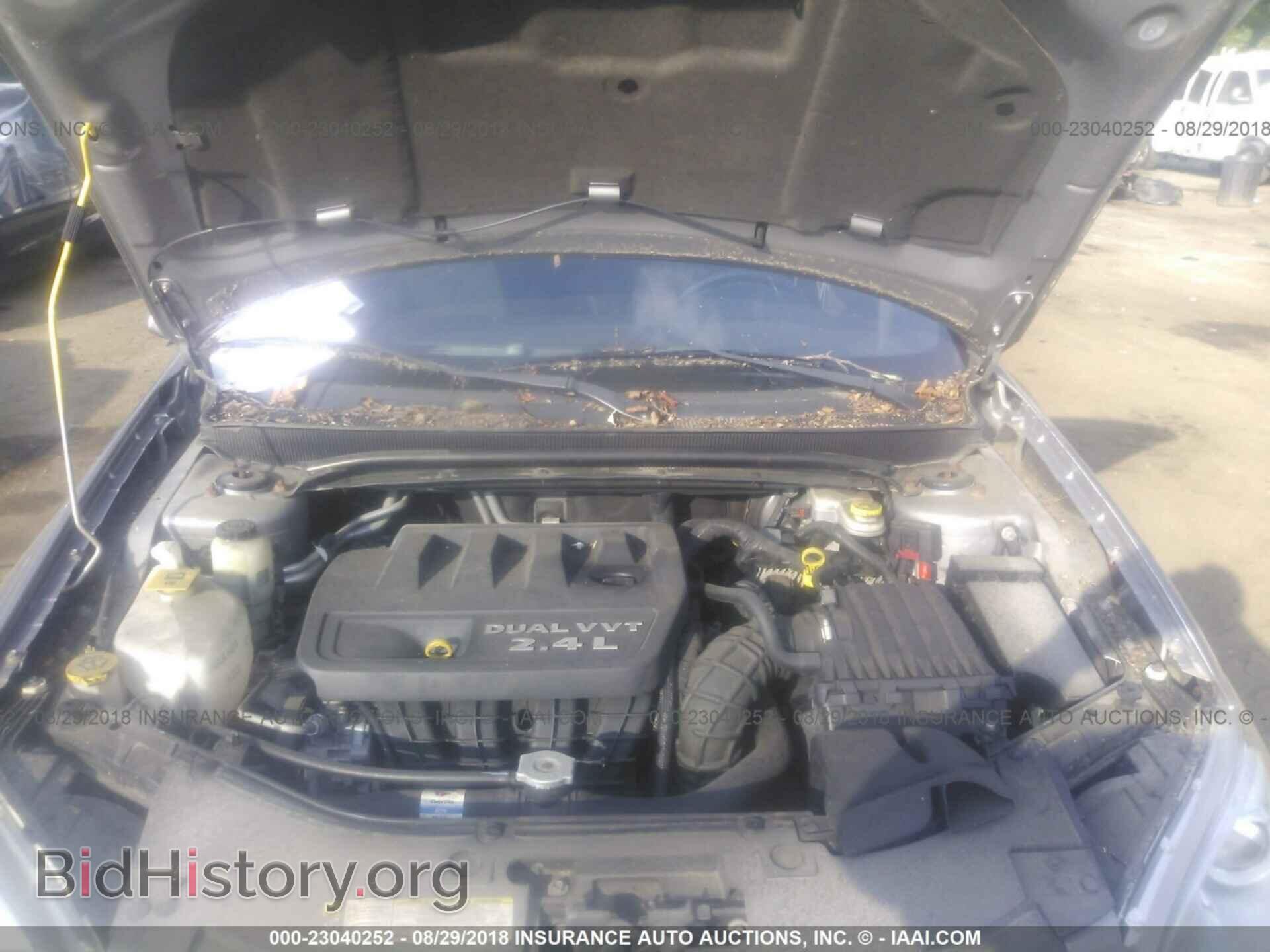 2013 Chrysler 200 - VIN: 1C3CCBAB5DN648303 - Photo 10