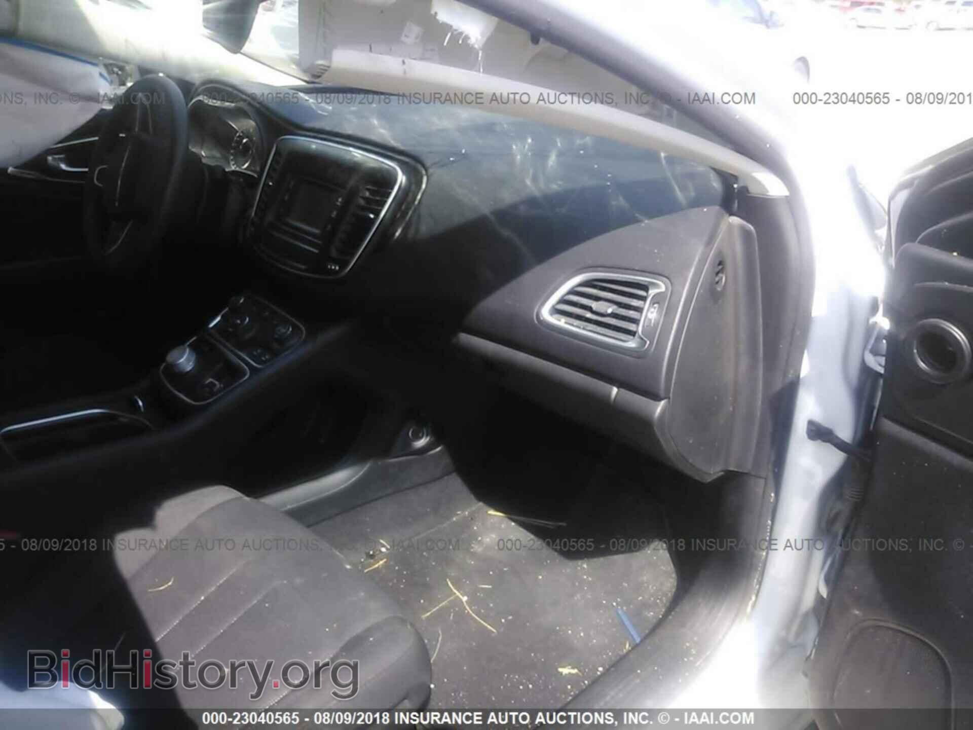 2015 Chrysler 200 - VIN: 1C3CCCAB5FN672190 - Фото 5