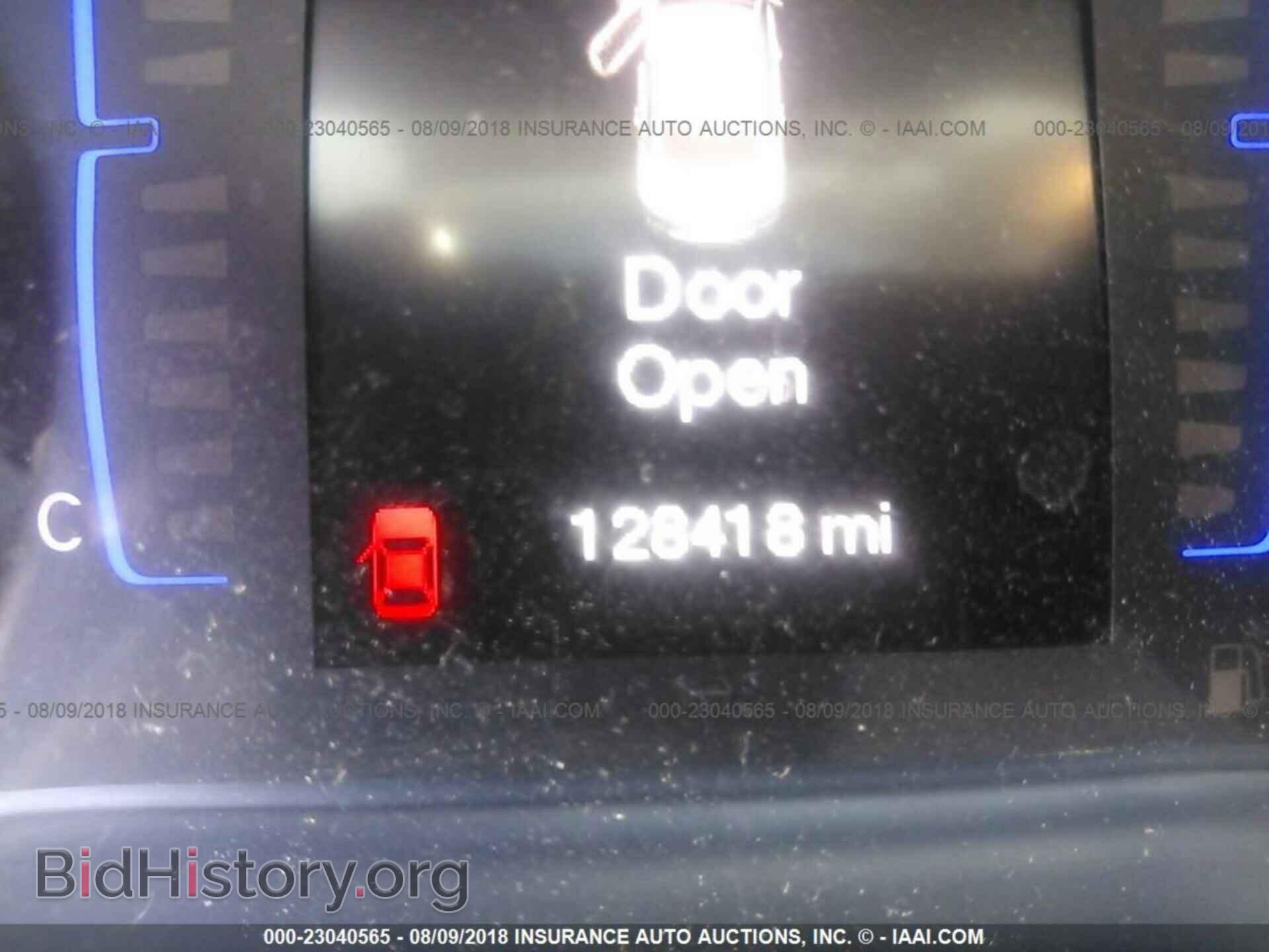 2015 Chrysler 200 - VIN: 1C3CCCAB5FN672190 - Фото 7