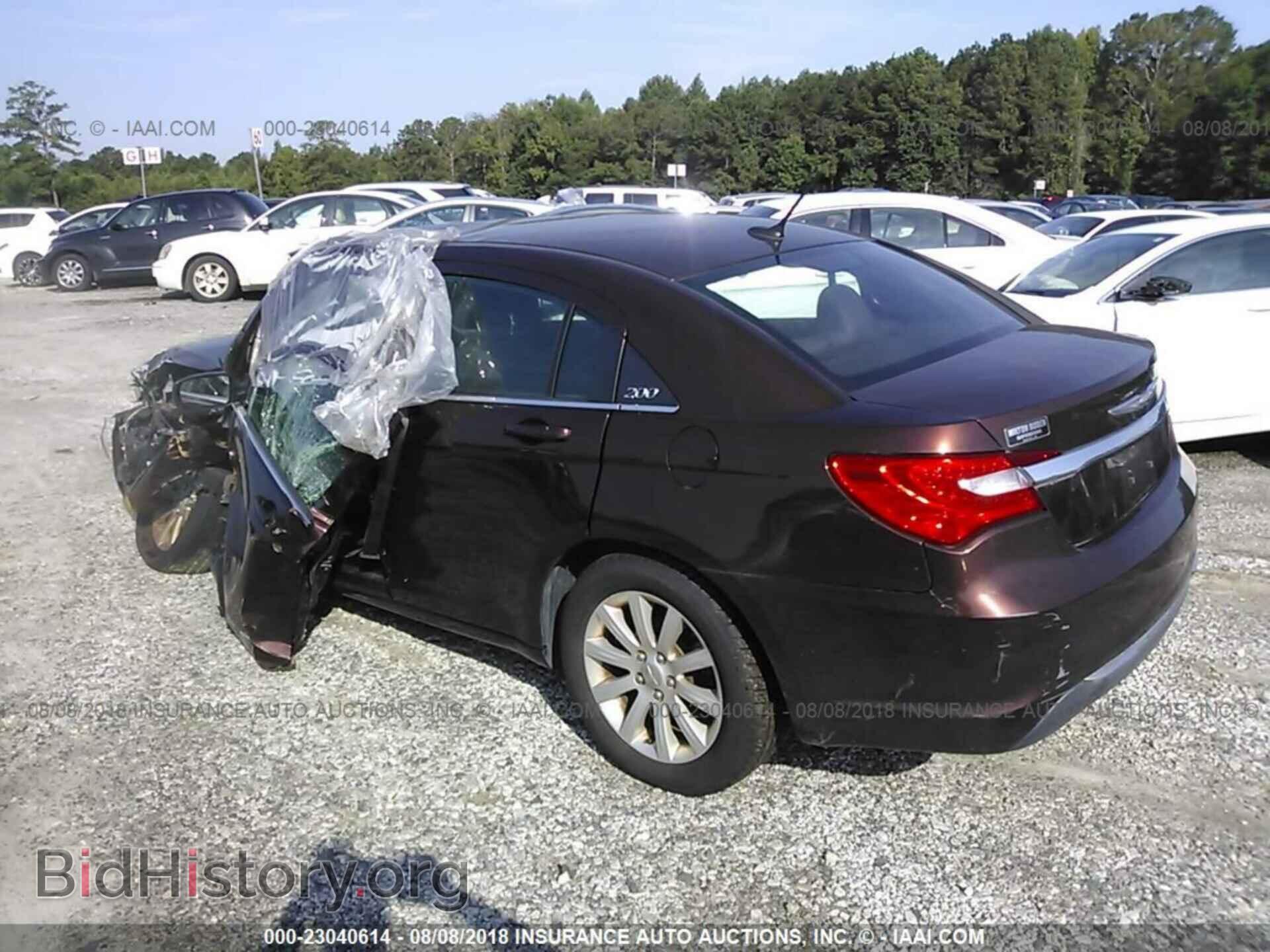 2013 Chrysler 200 - VIN: 1C3CCBBB3DN683596 - Фото 3