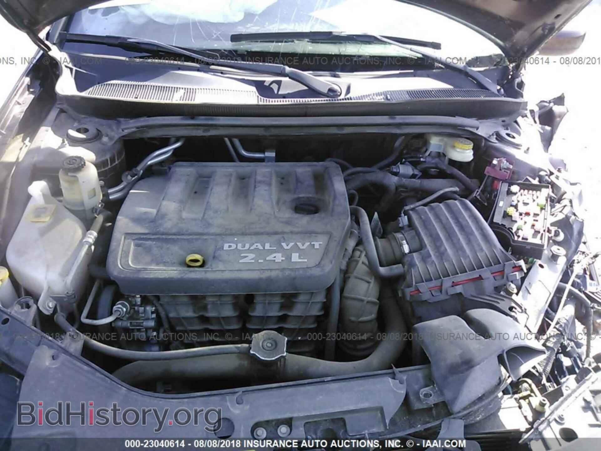 2013 Chrysler 200 - VIN: 1C3CCBBB3DN683596 - Фото 10